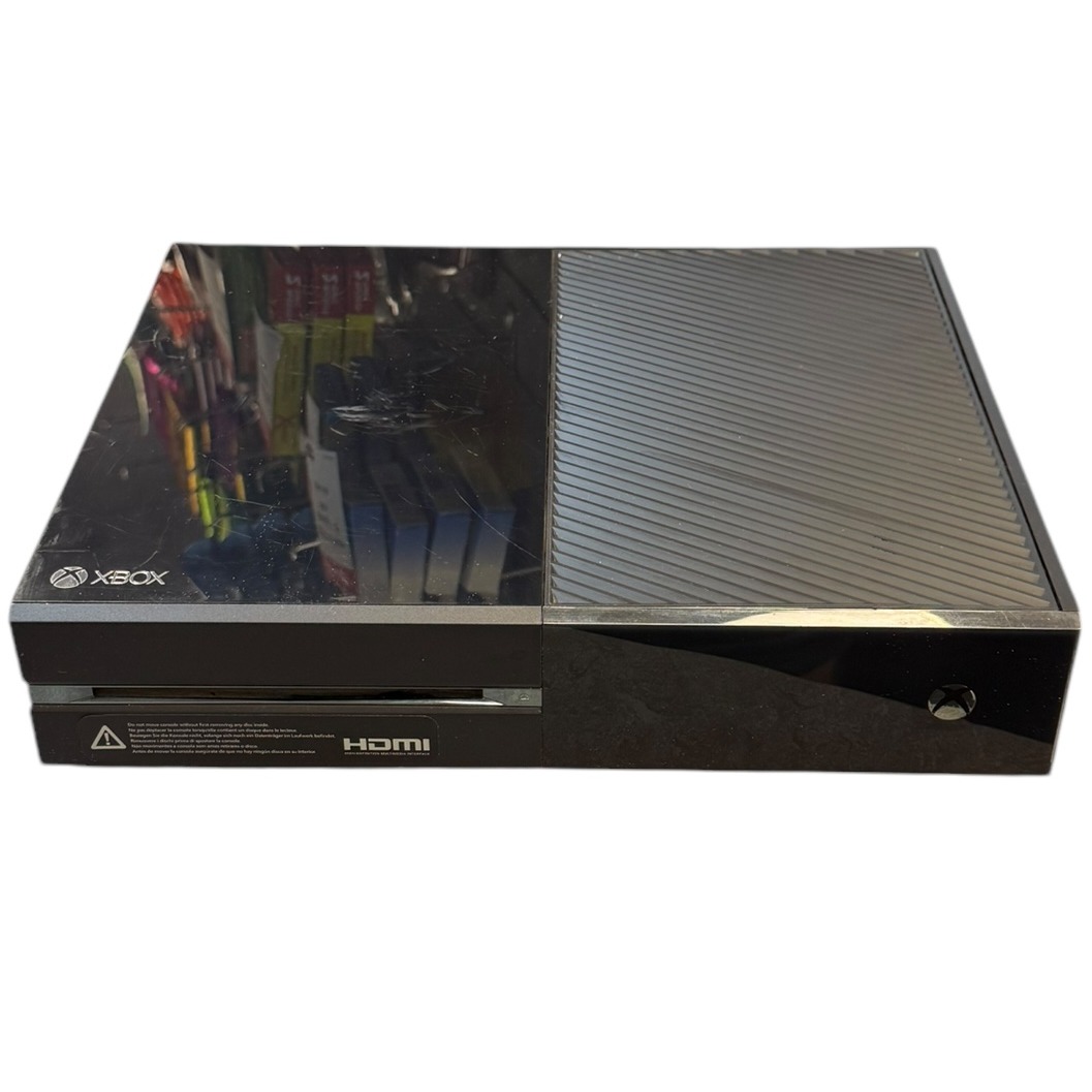 Product photo for Microsoft Xbox One Original (500GB, 2x Controllers & Kinect)