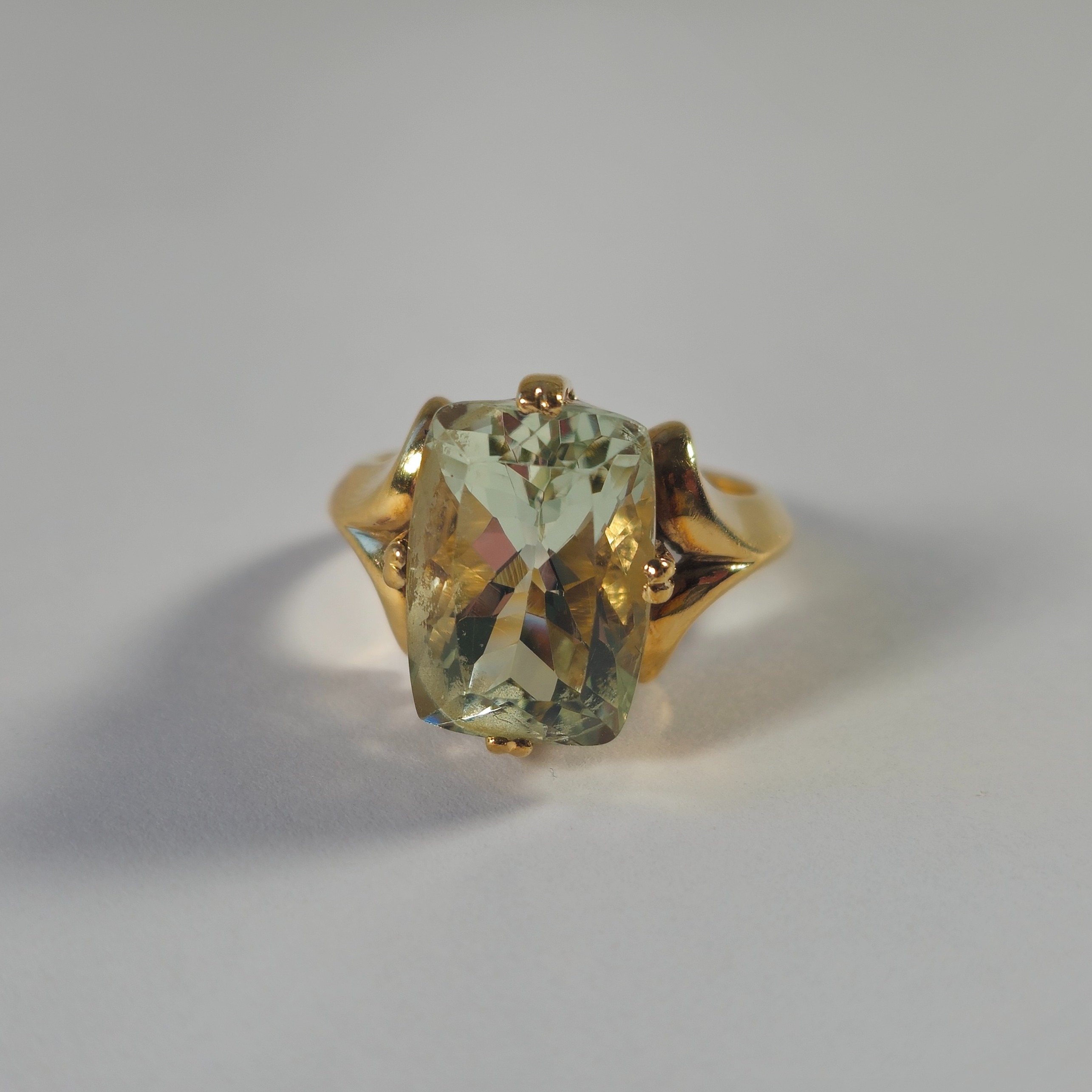 Product photo for 9ct Gold Big Rectangle Mint Green Stone Statement Ring Size M