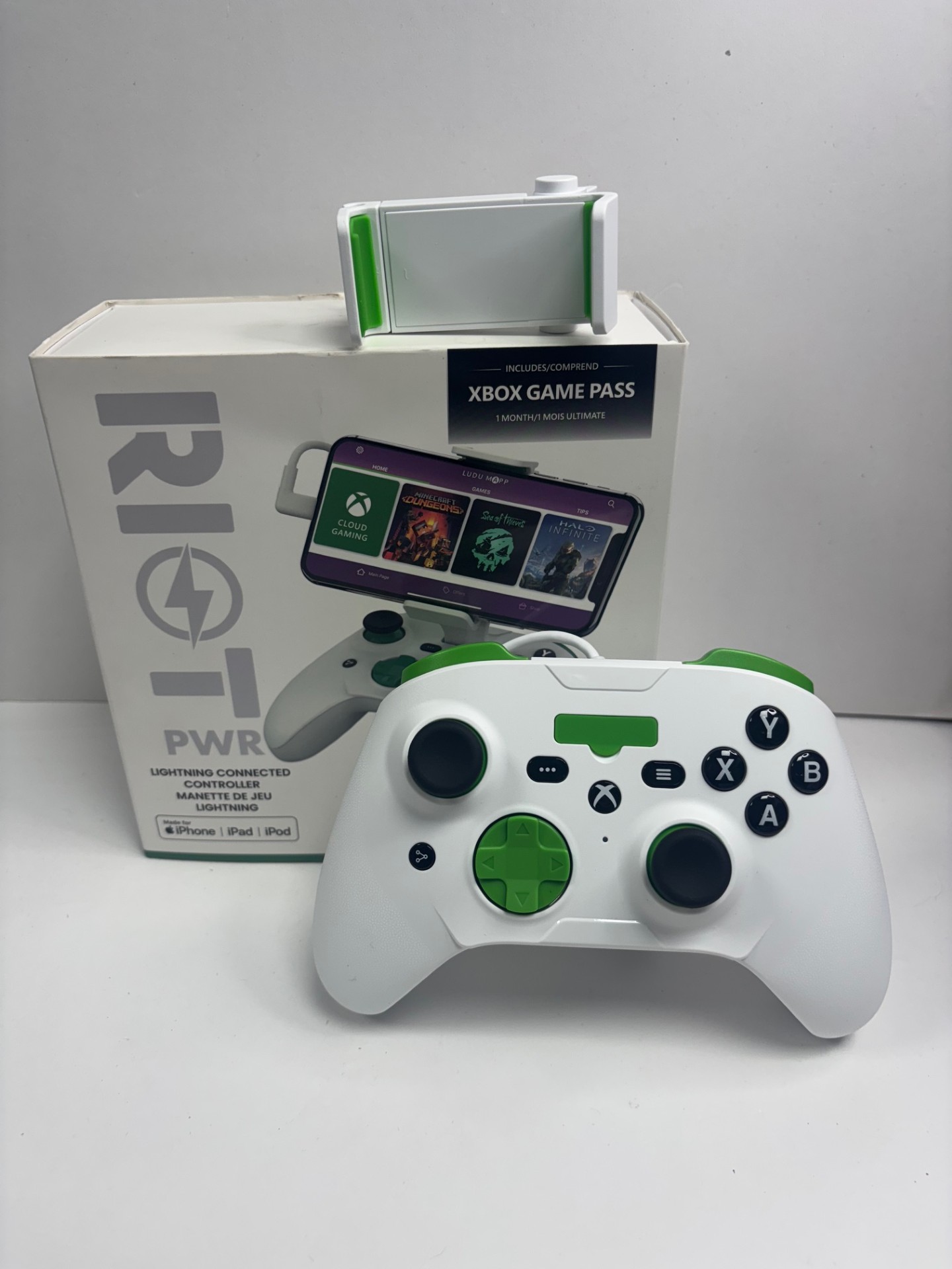 Product photo for ROTOR RIOT CONTROLLER WHITE