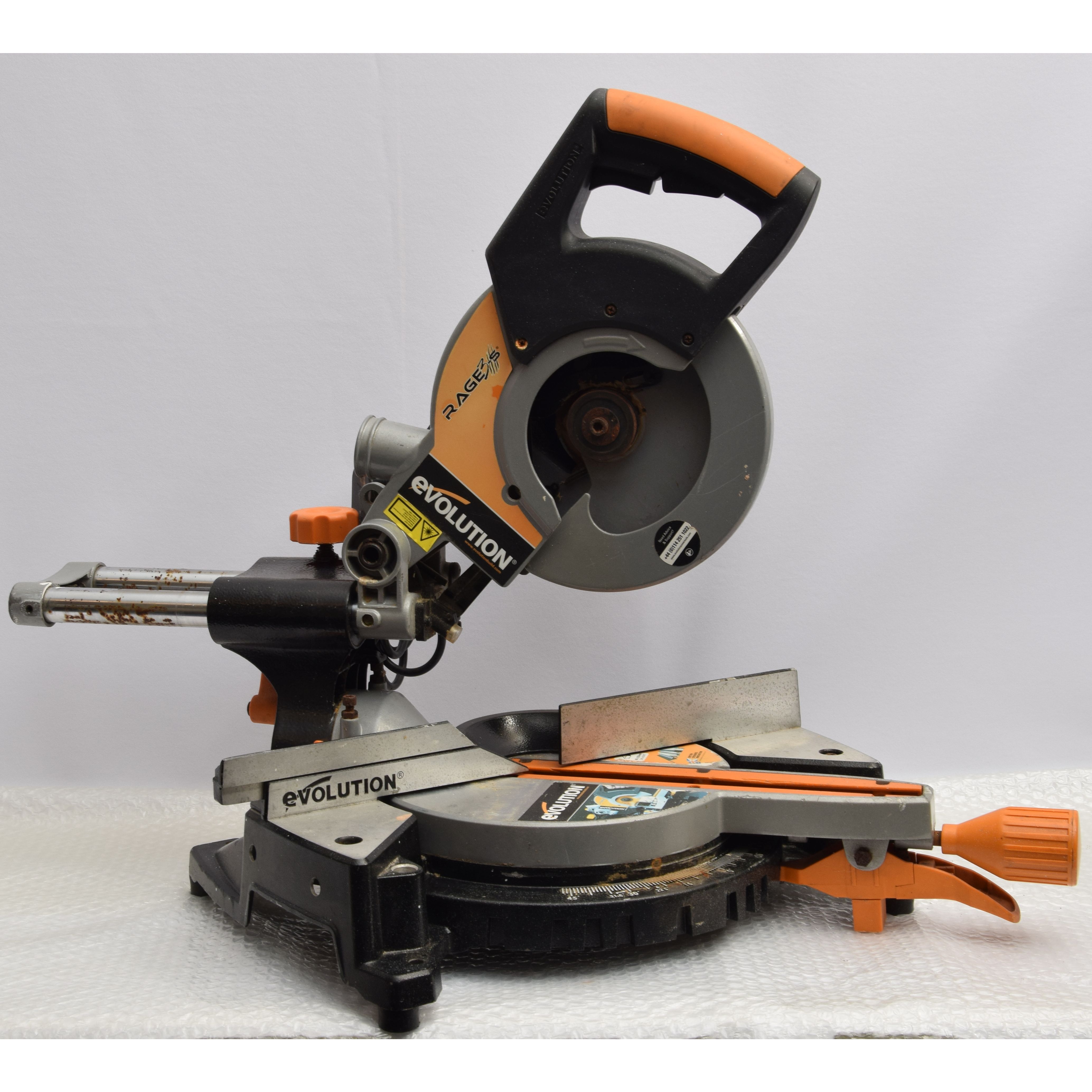 Product photo for Evolution RAGE R3S 210mm / 8-1/4” 1500W Multipurpose Sliding Mitre Saw (U)