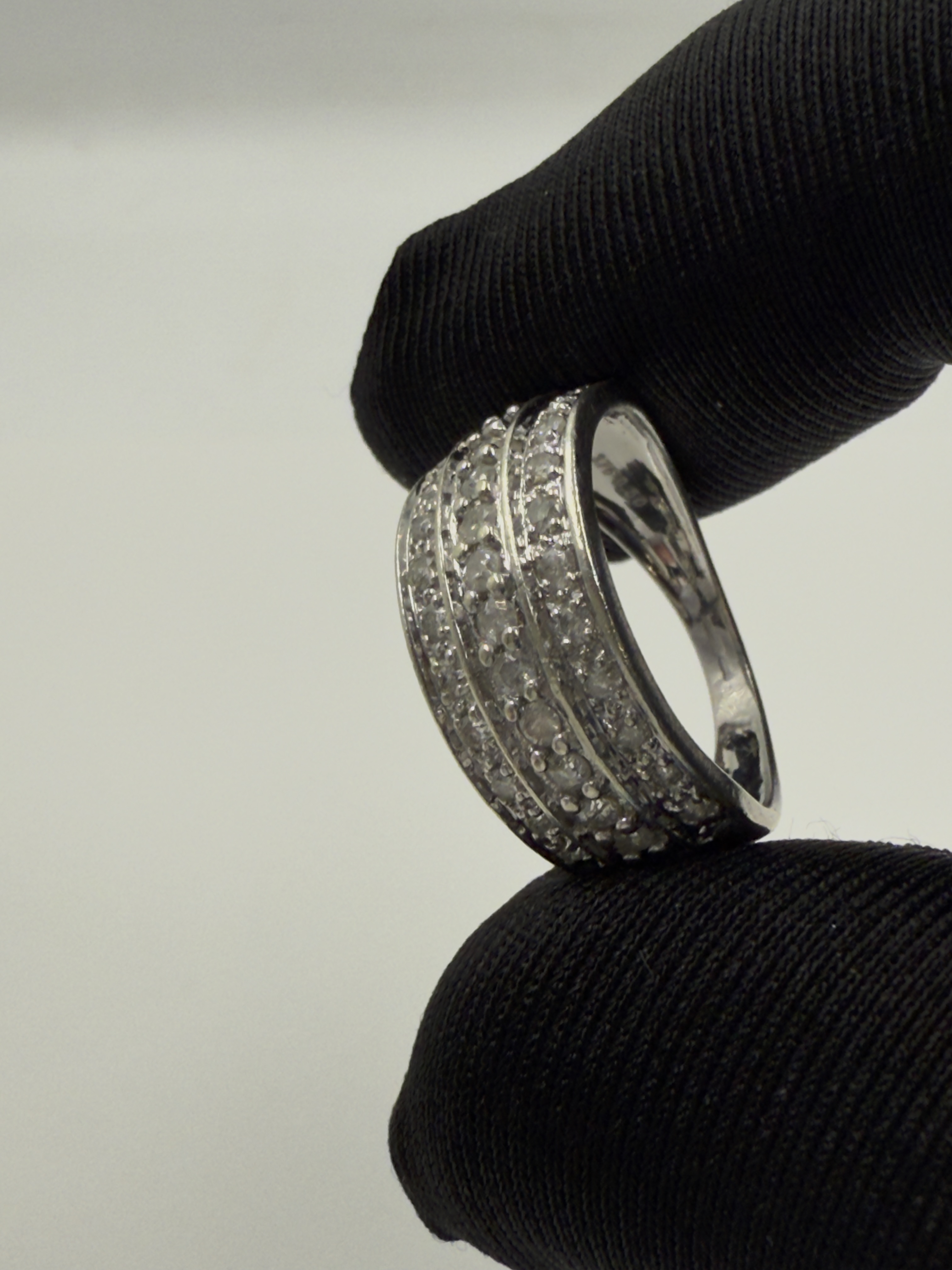 Product photo for 9CT WHITE GOLD 3 ROW 0.50CT DIAMOND RING - SIZE L