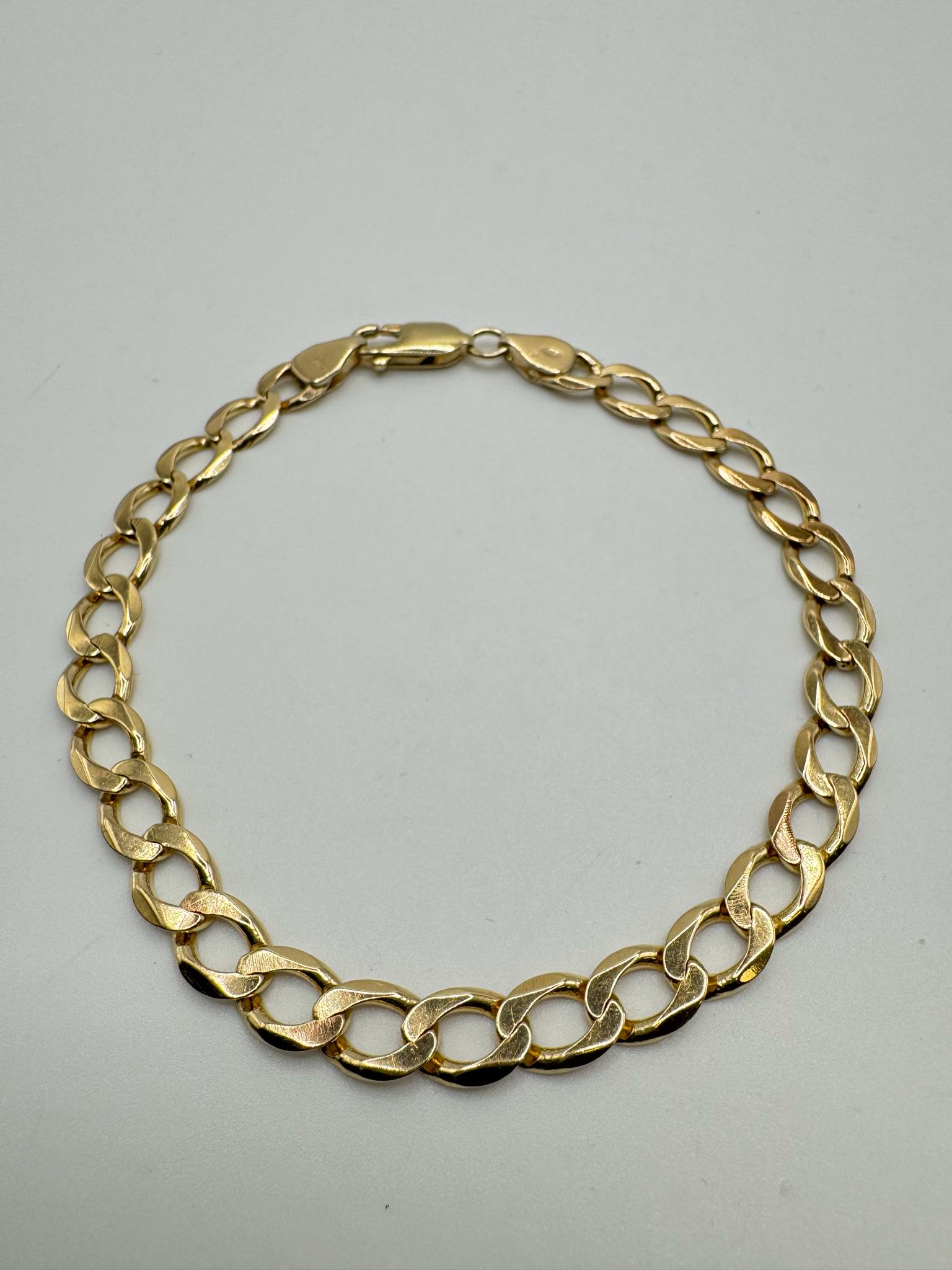 Product photo for 9ct Curb Bracelet
