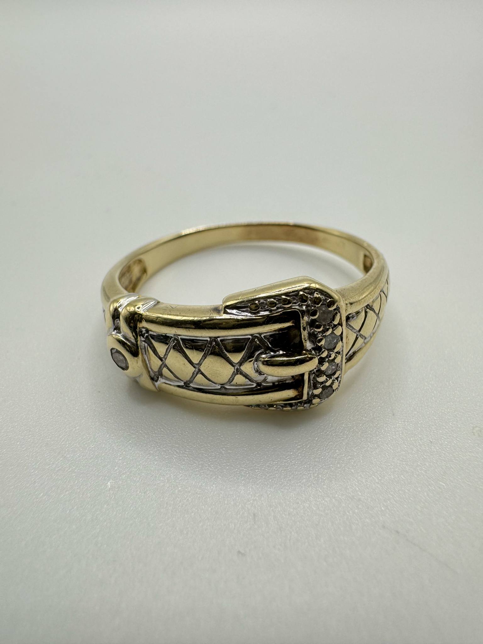 Product photo for 9ct Diamond Buckle Ring