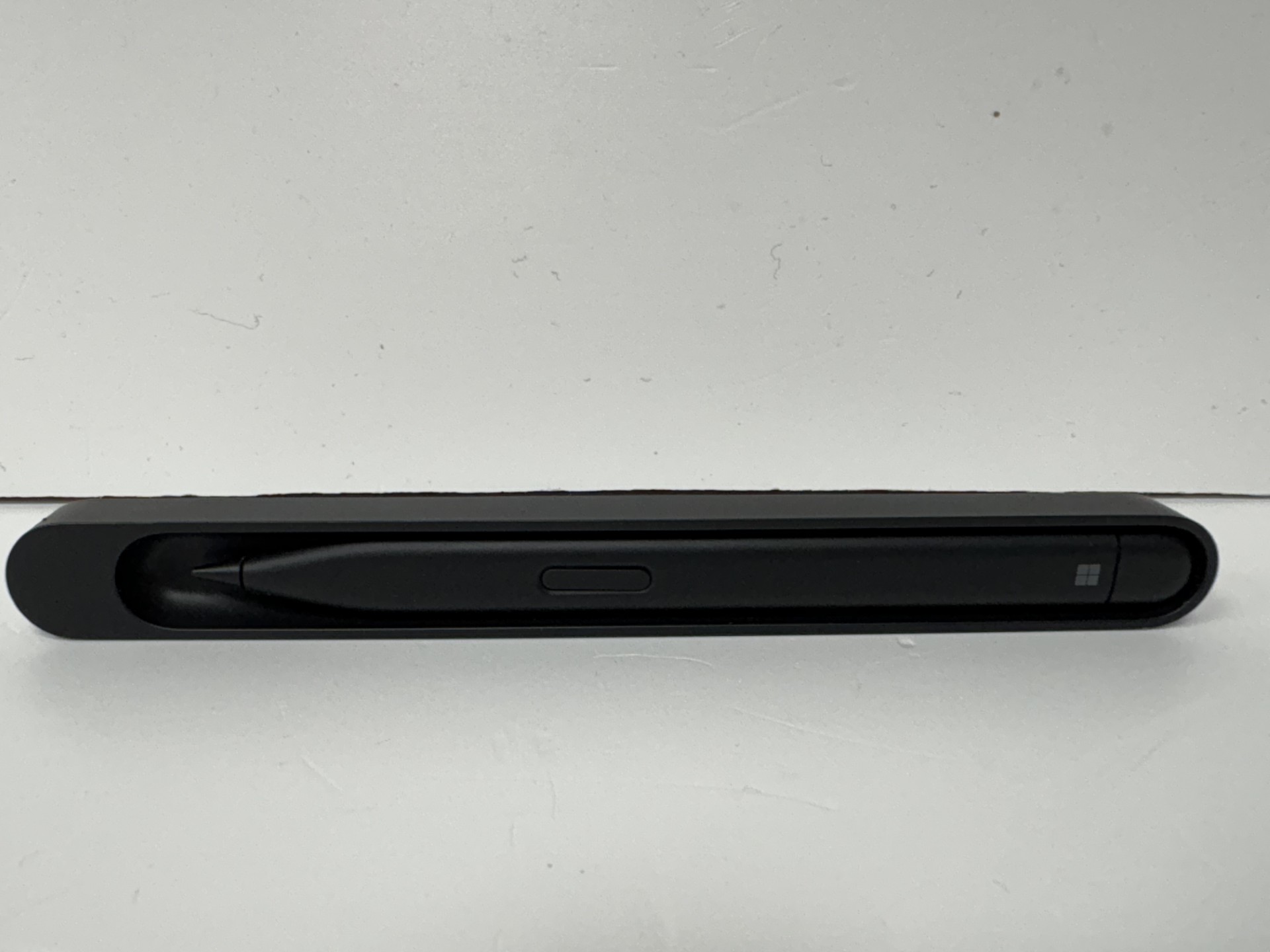Product photo for MICROSOFT SURFACE PEN BLACK UNBOXED WITH CHARGING