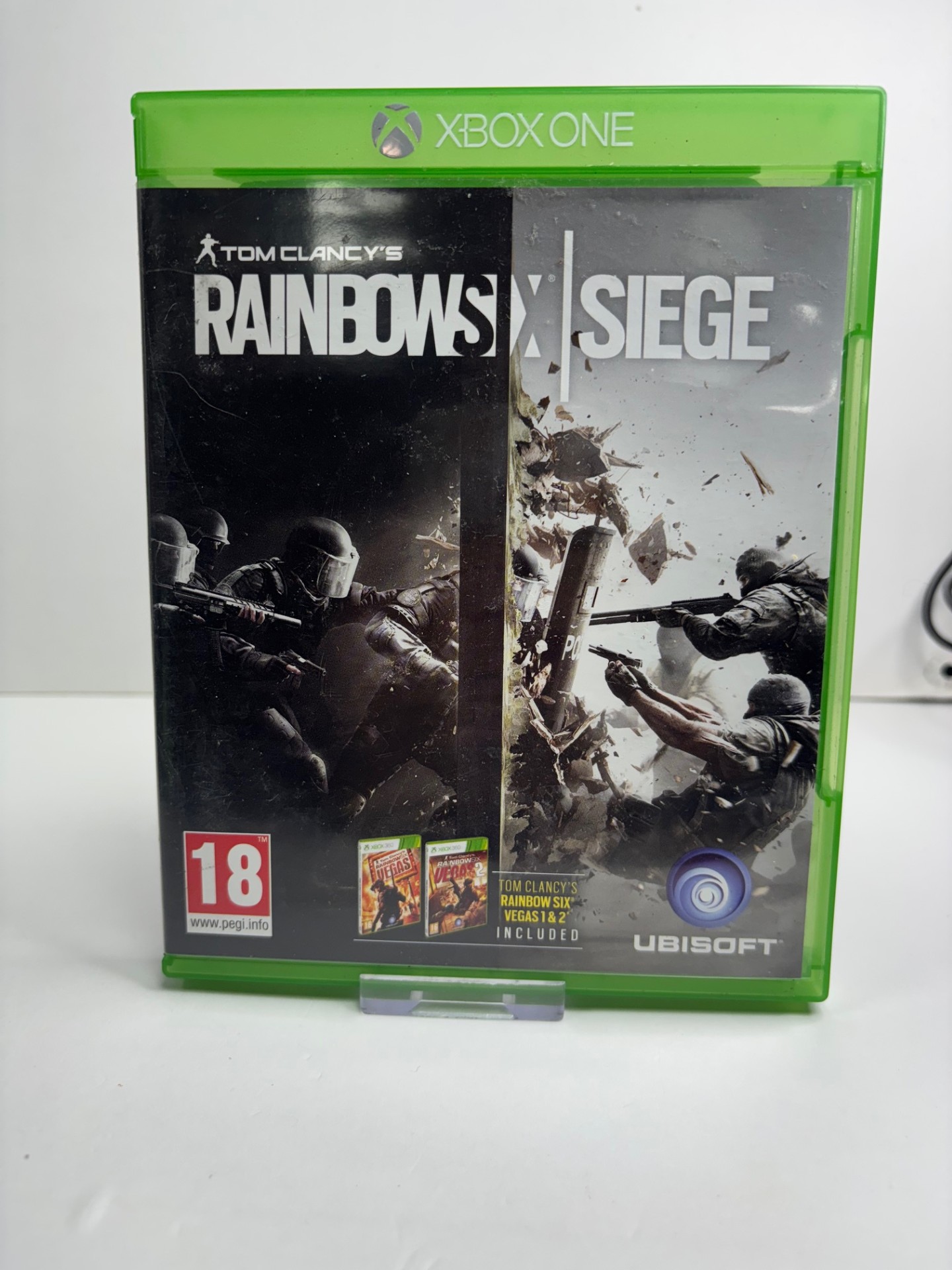 Product photo for xbox one game tom clancys rainbow six siege