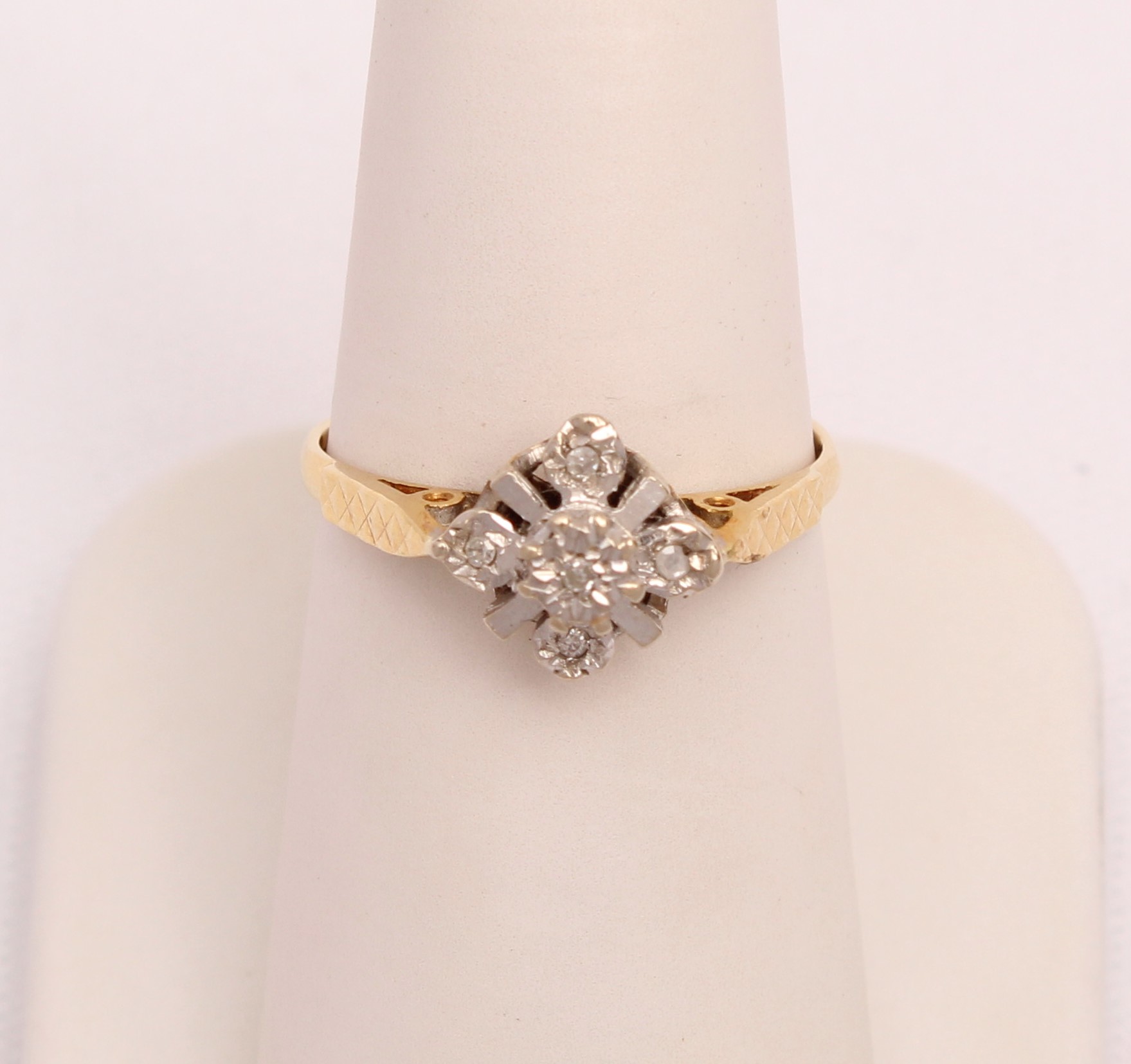 Product photo for 18ct Yellow Gold Daisy Cluster Ring with Clear Stones - UK Size O 1/2