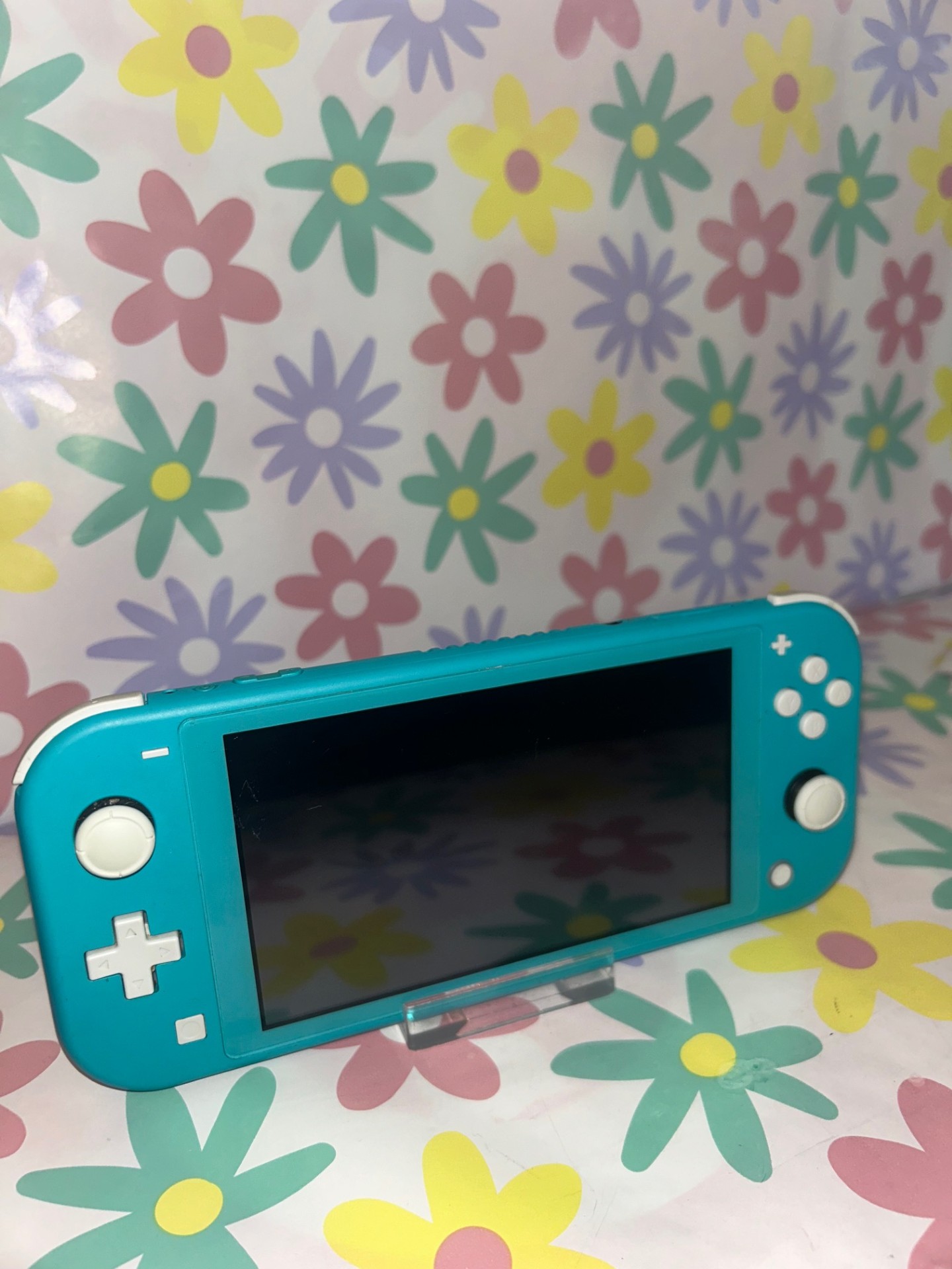 Product photo for NINTEDNO SWITCH LITE
