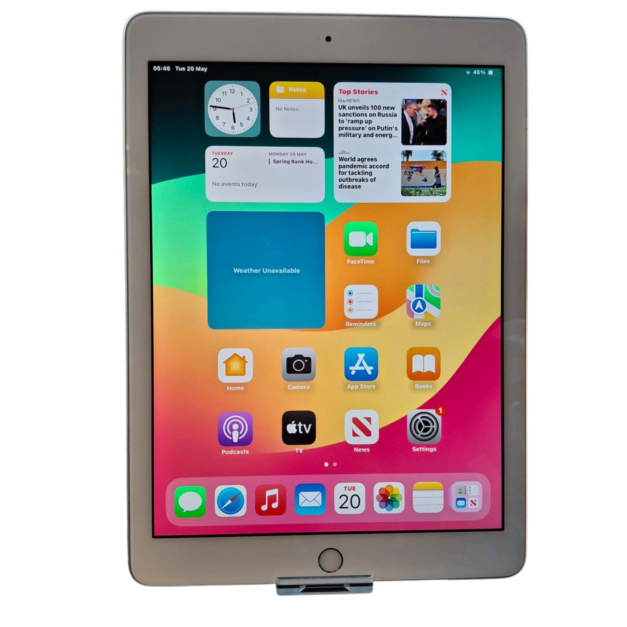 Product photo for Apple iPad 6th Gen (A1893) 9.7