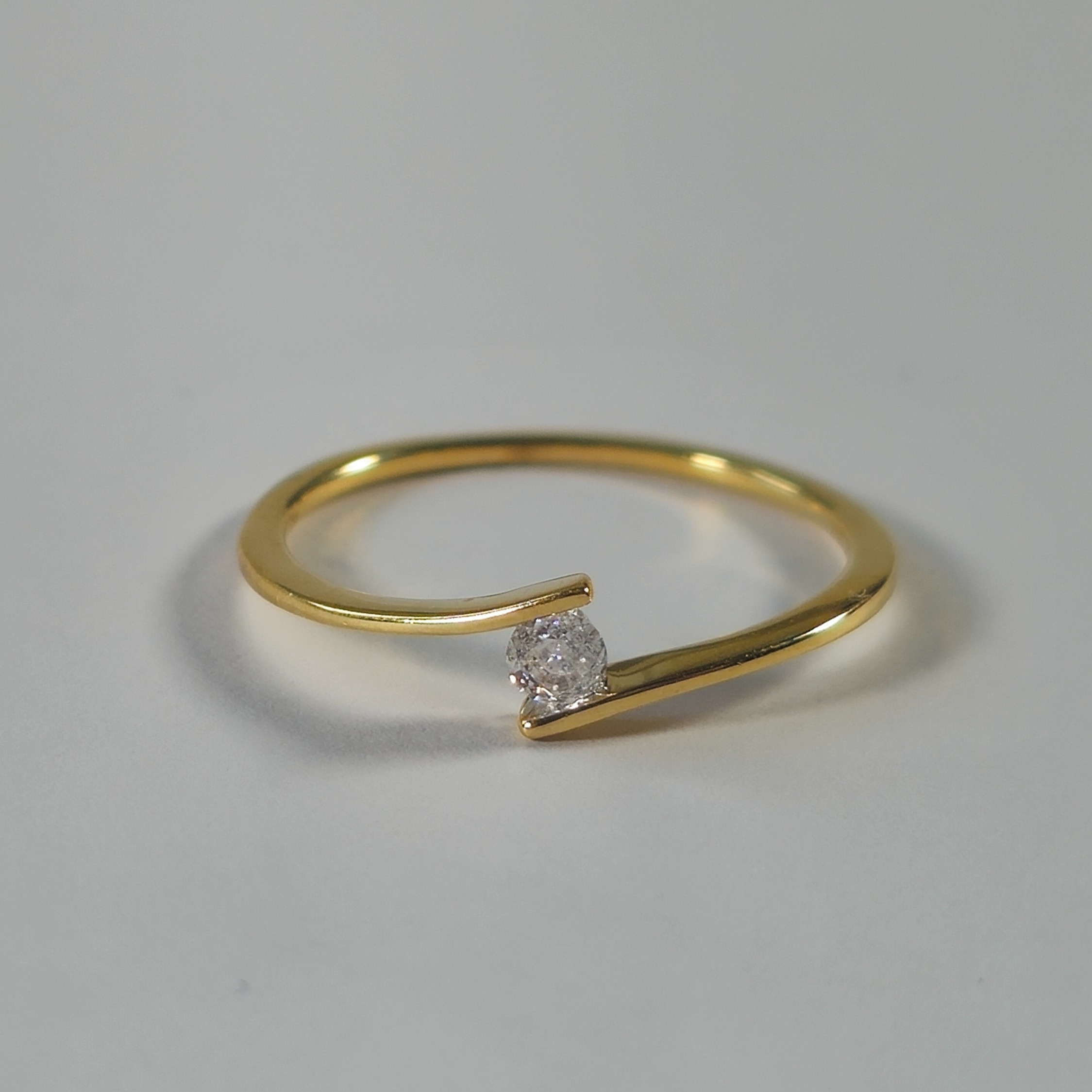 Product photo for 10ct Gold Diamond Kissing Style Engagement Ring Size M1/2