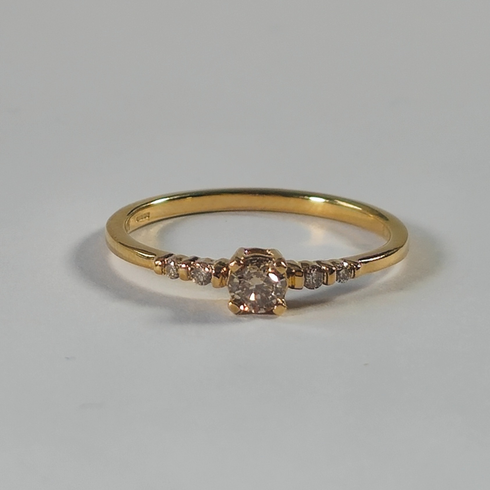 Product photo for 9ct Gold 0.25ct Golden Ivory Diamond Ring Size M1/2