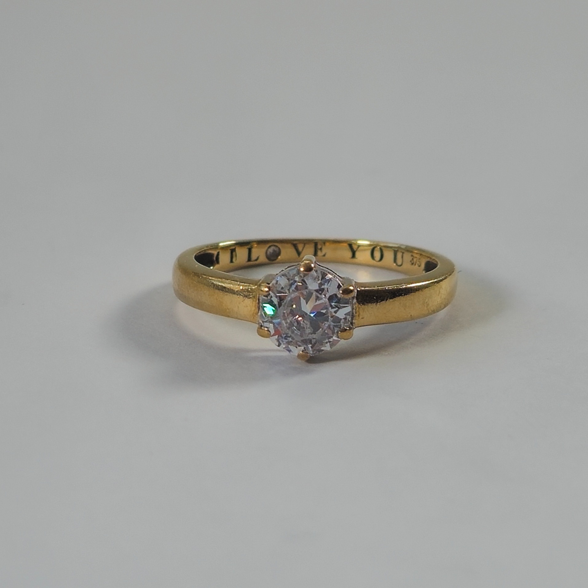 Product photo for 9ct Gold 6 Claw *CZ* Engagement Style Ring Size M