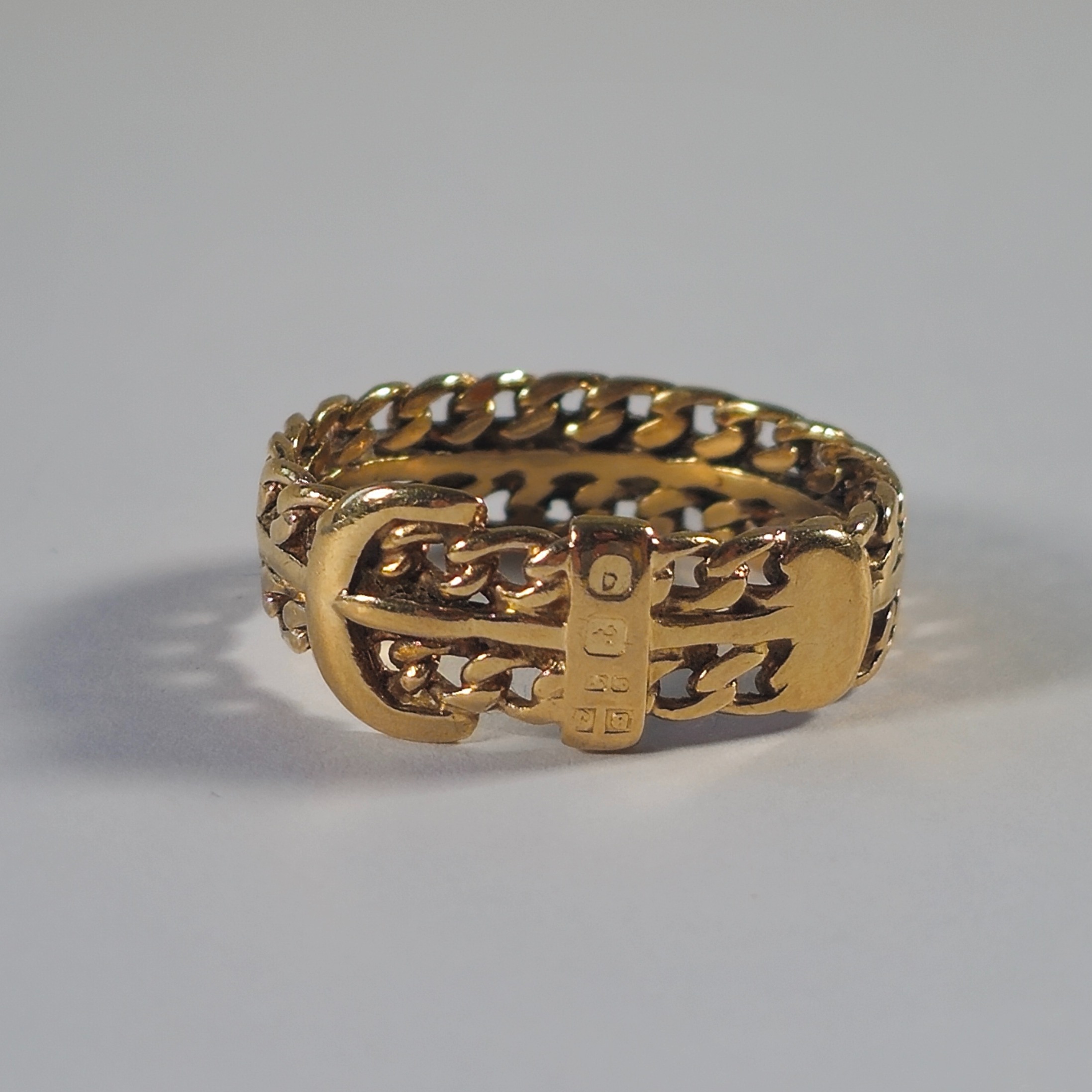Product photo for 9ct Gold 2 Row Curb Buckle Ring Size R