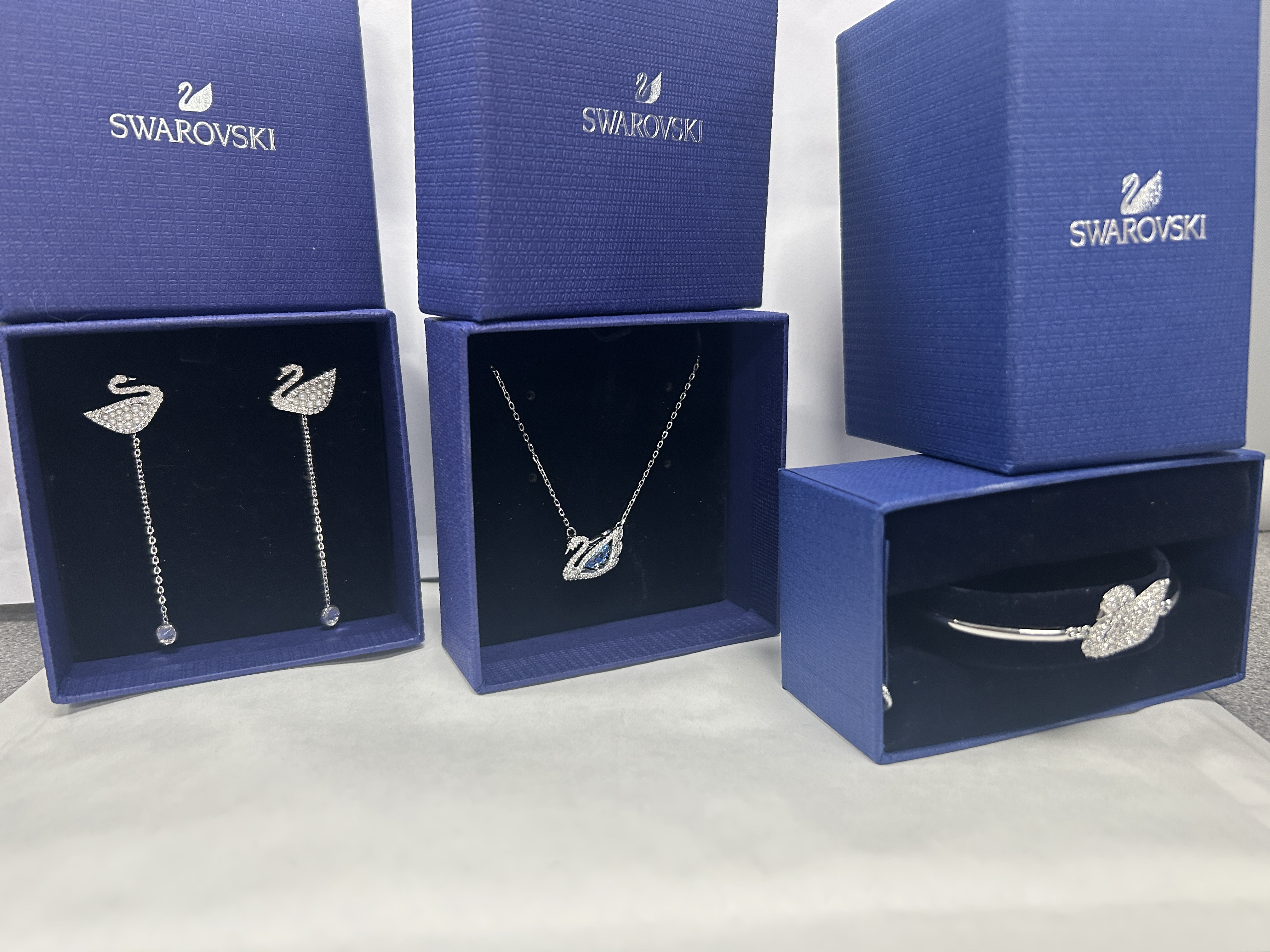 Product photo for SWAROVSKI SET NECKLACE & BRACLET EARINGS ALL BOXED SILVER 925