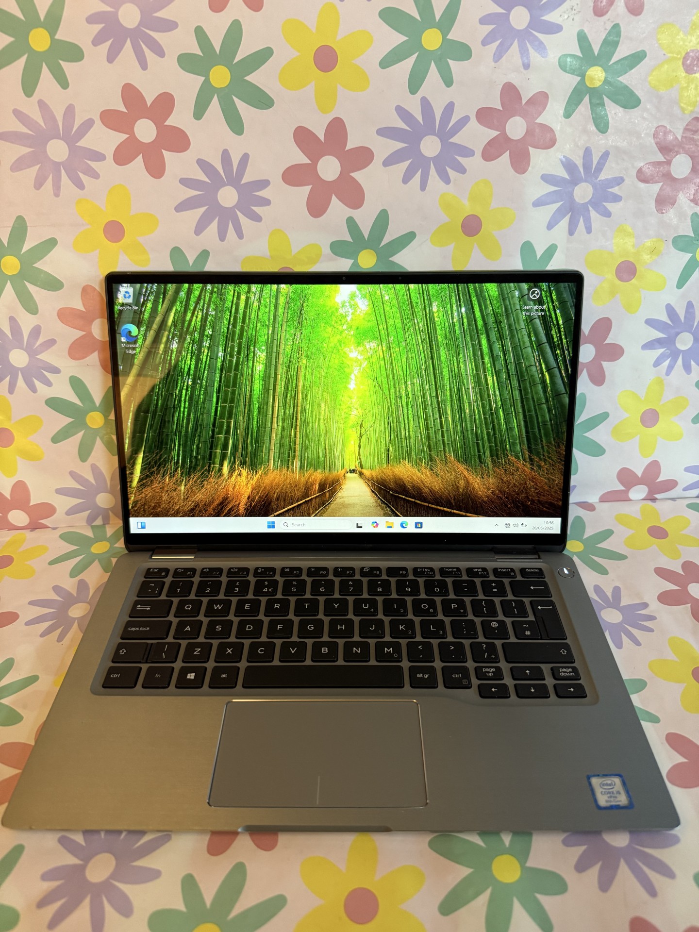 Product photo for Dell Latitude 7400 2in1
