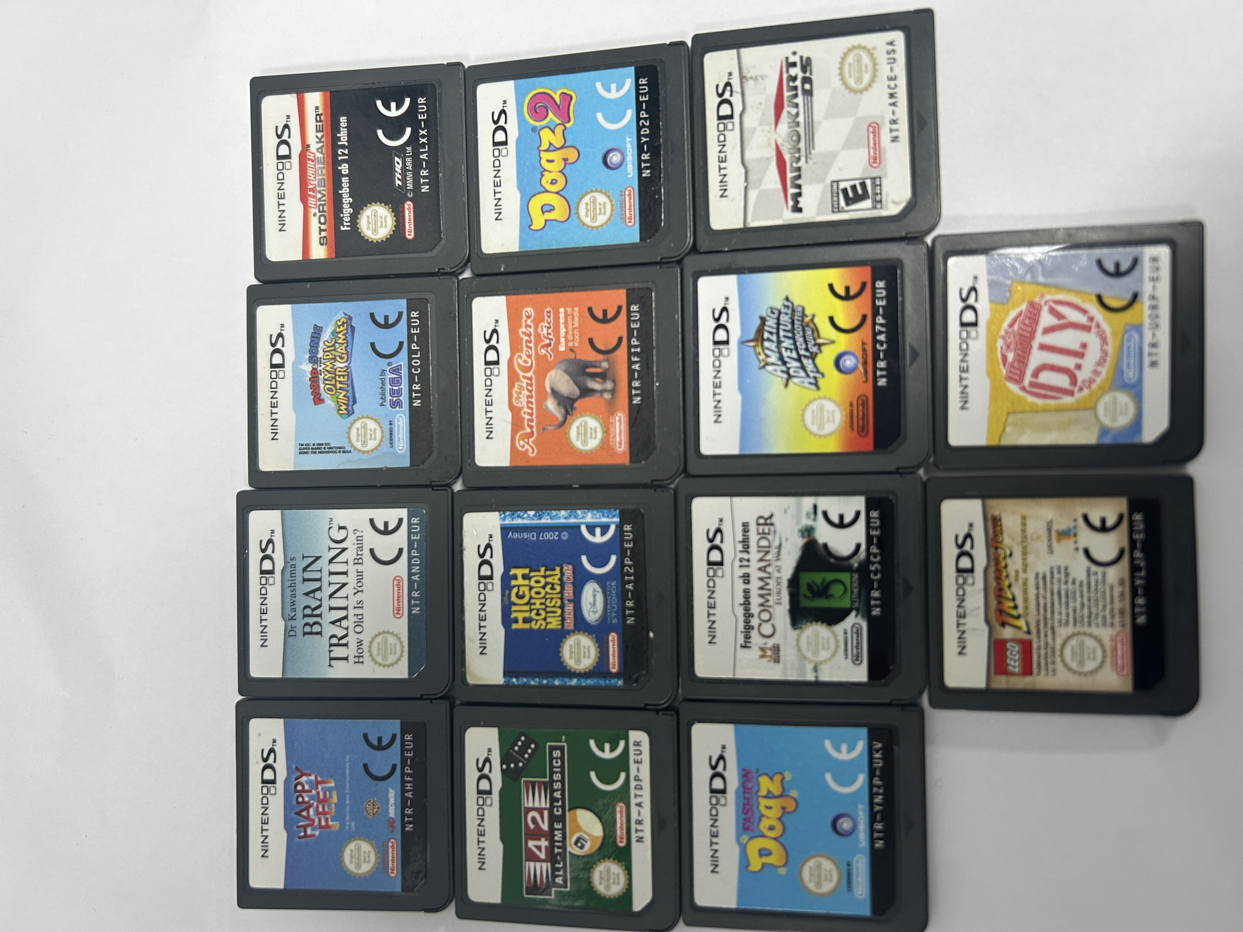 Product photo for NINTENDO  NINTENDO DS GAME BUNDLE 14X CARD ONLY NO CASE