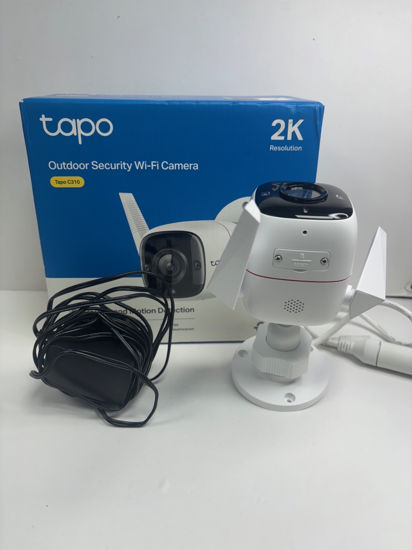 Product photo for UTDOOR SECURITY CAMERA TAPO 2K CAMERA BOXED