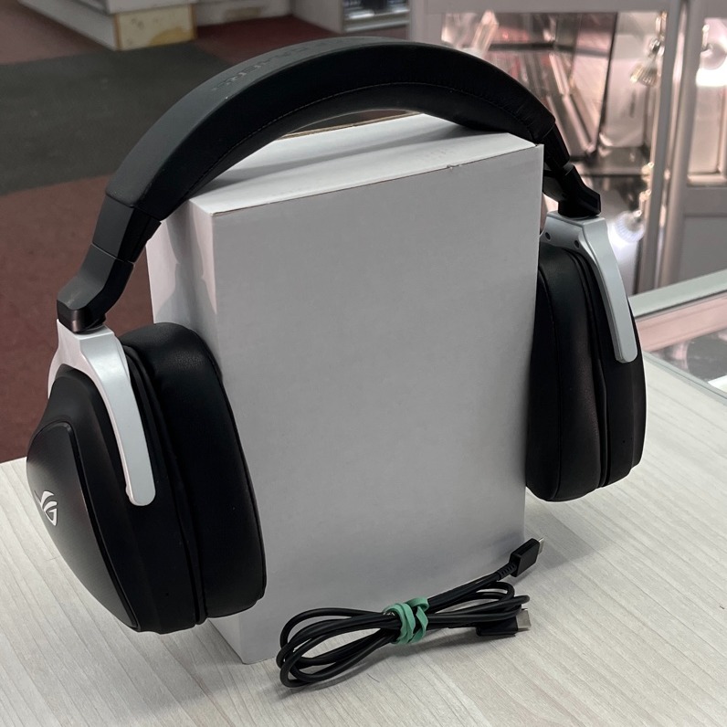 Product photo for Asus ROG Gaming Headset