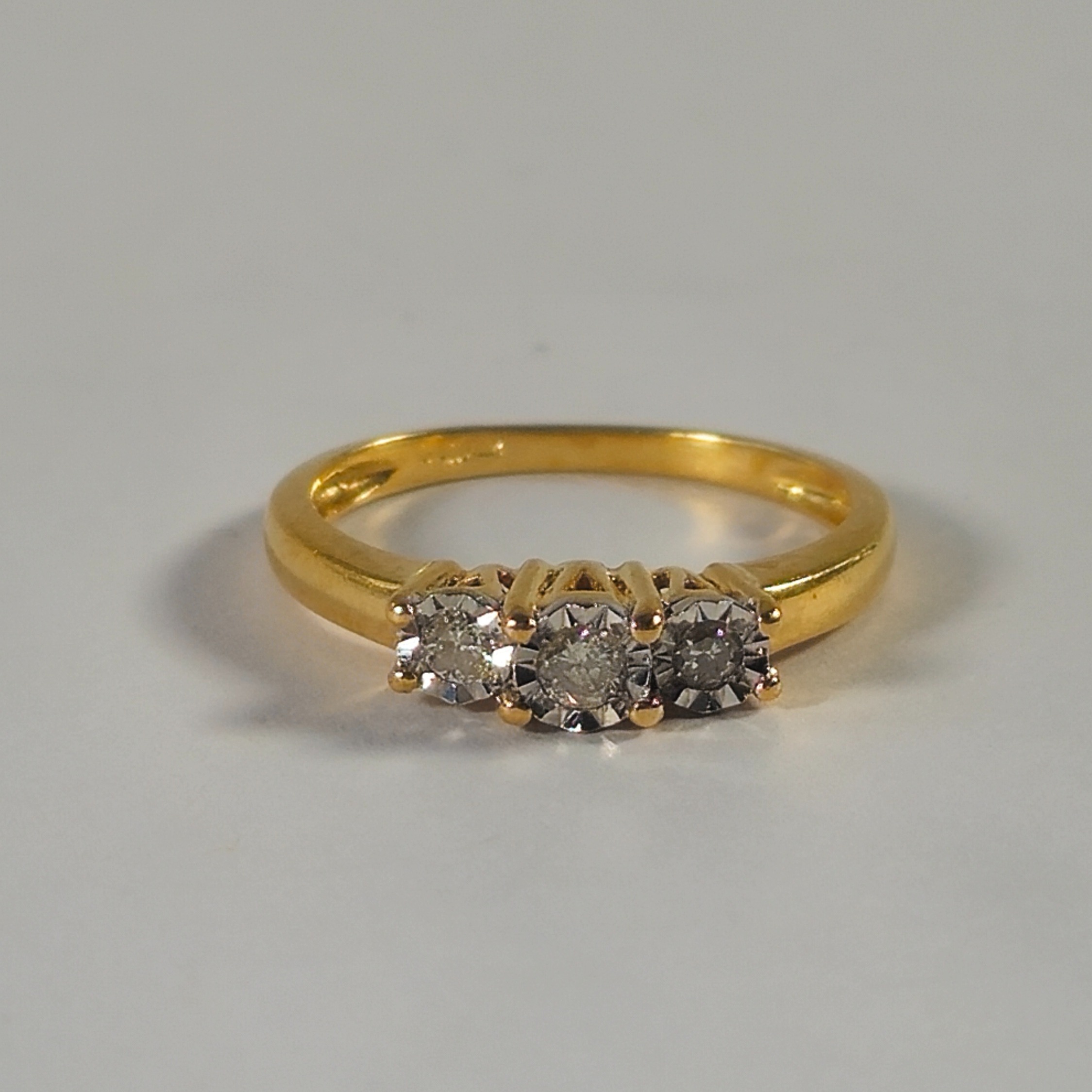 Product photo for 18ct Gold Diamond illusion Setting Trilogy Ring Size K1/2
