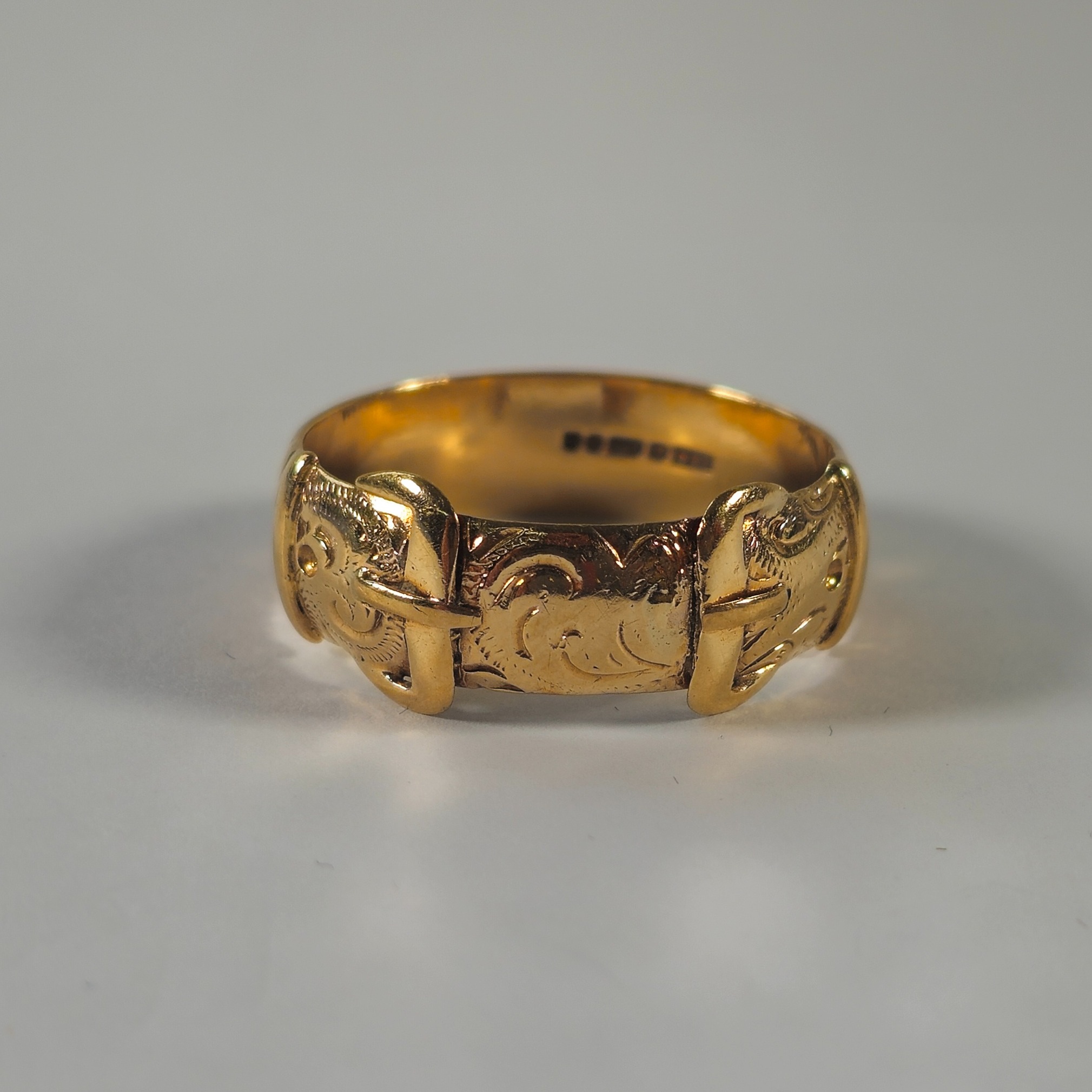 Product photo for 9ct Gold Floral Buckle Ring Size Z1/2