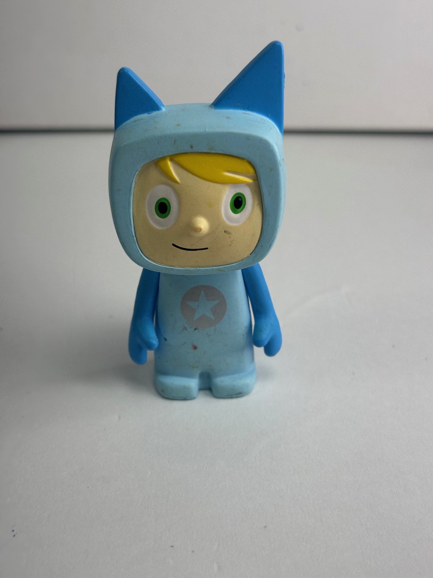 Product photo for LIGHT BLUE BOY FIGURE