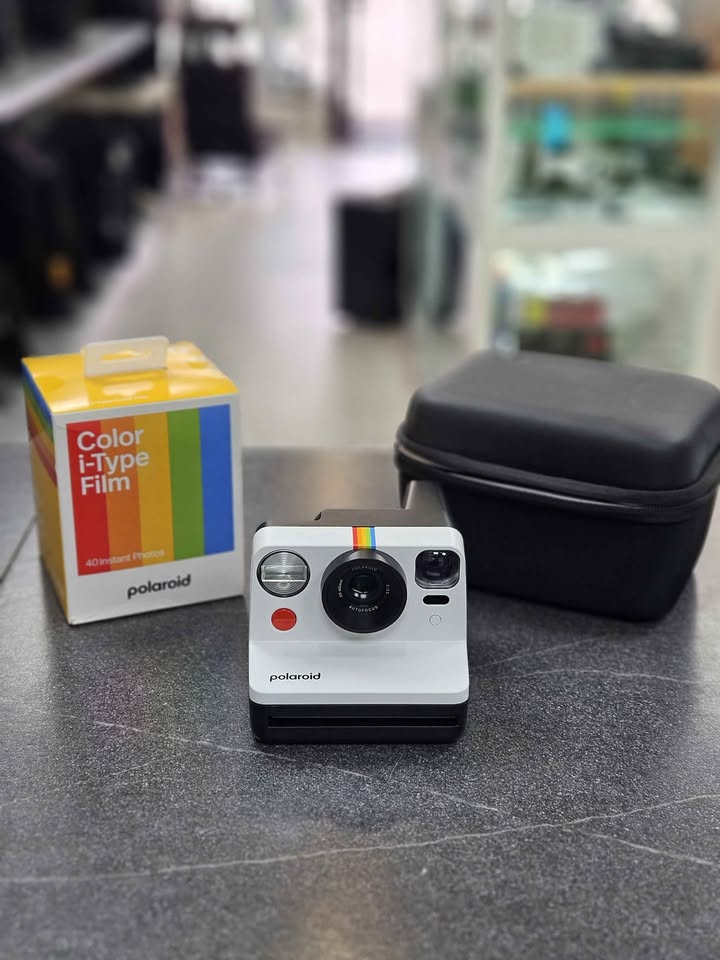 Product photo for POLAROID Now Gen 2 Instant Camera | Inc 40 Colour Film Shot Pack Hard Carry Case