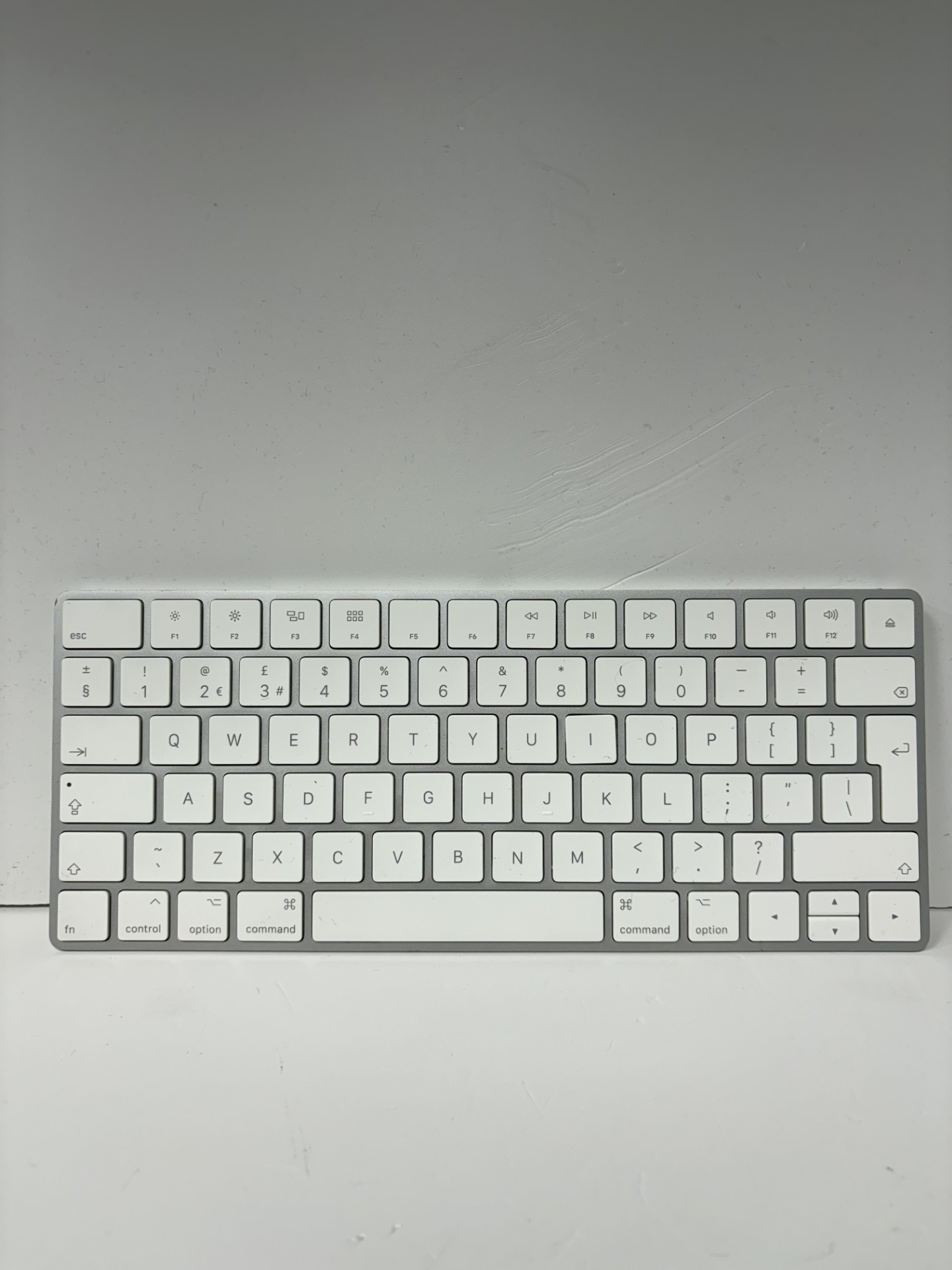 Product photo for APPLE MAGIC KEYBOARD A1644 UNBOXED