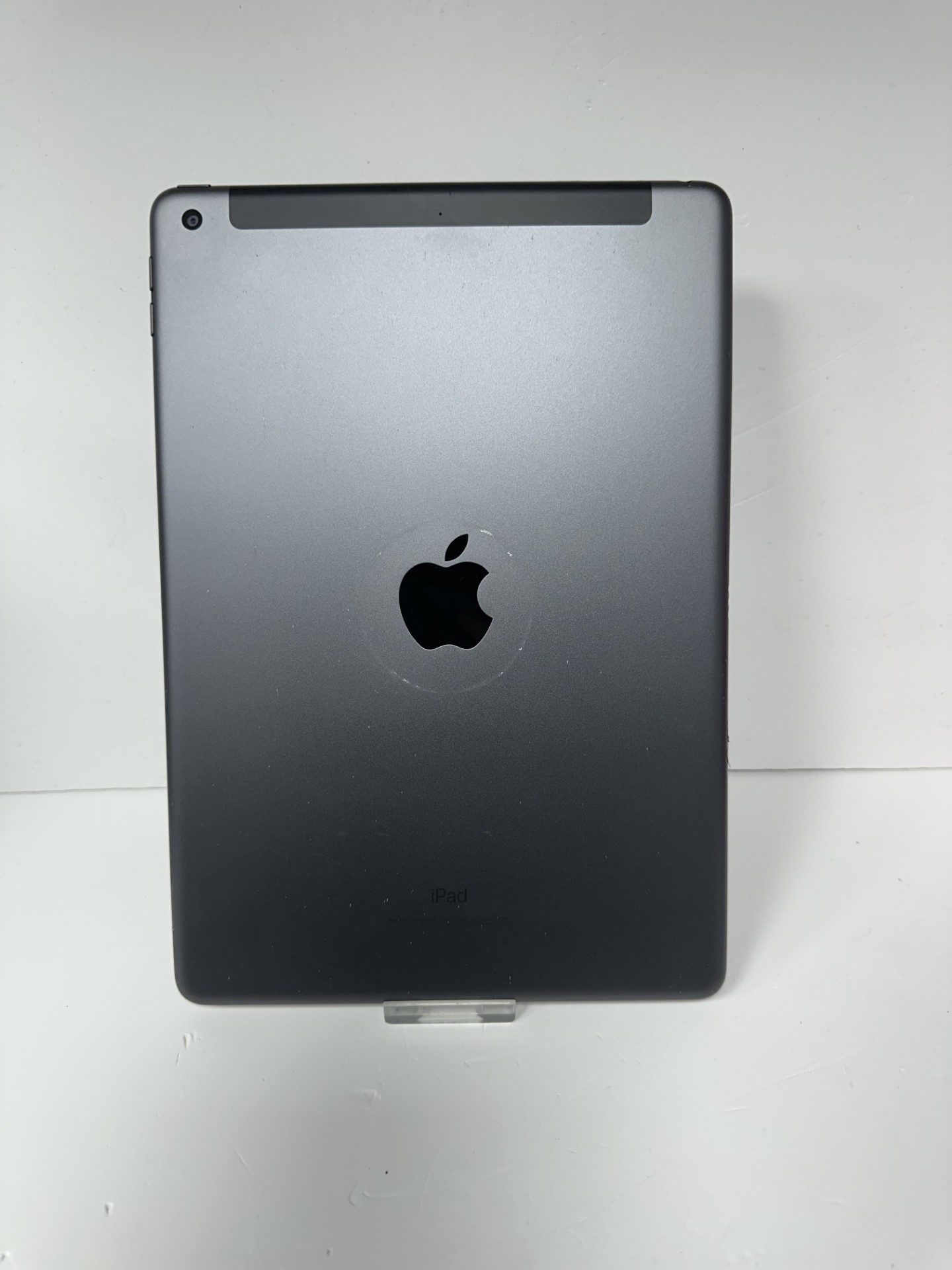 Product photo for APPLE IPAD 7TH GENERATION 128GB WIFI/CELLULAR UNLOCKED UNBOXED