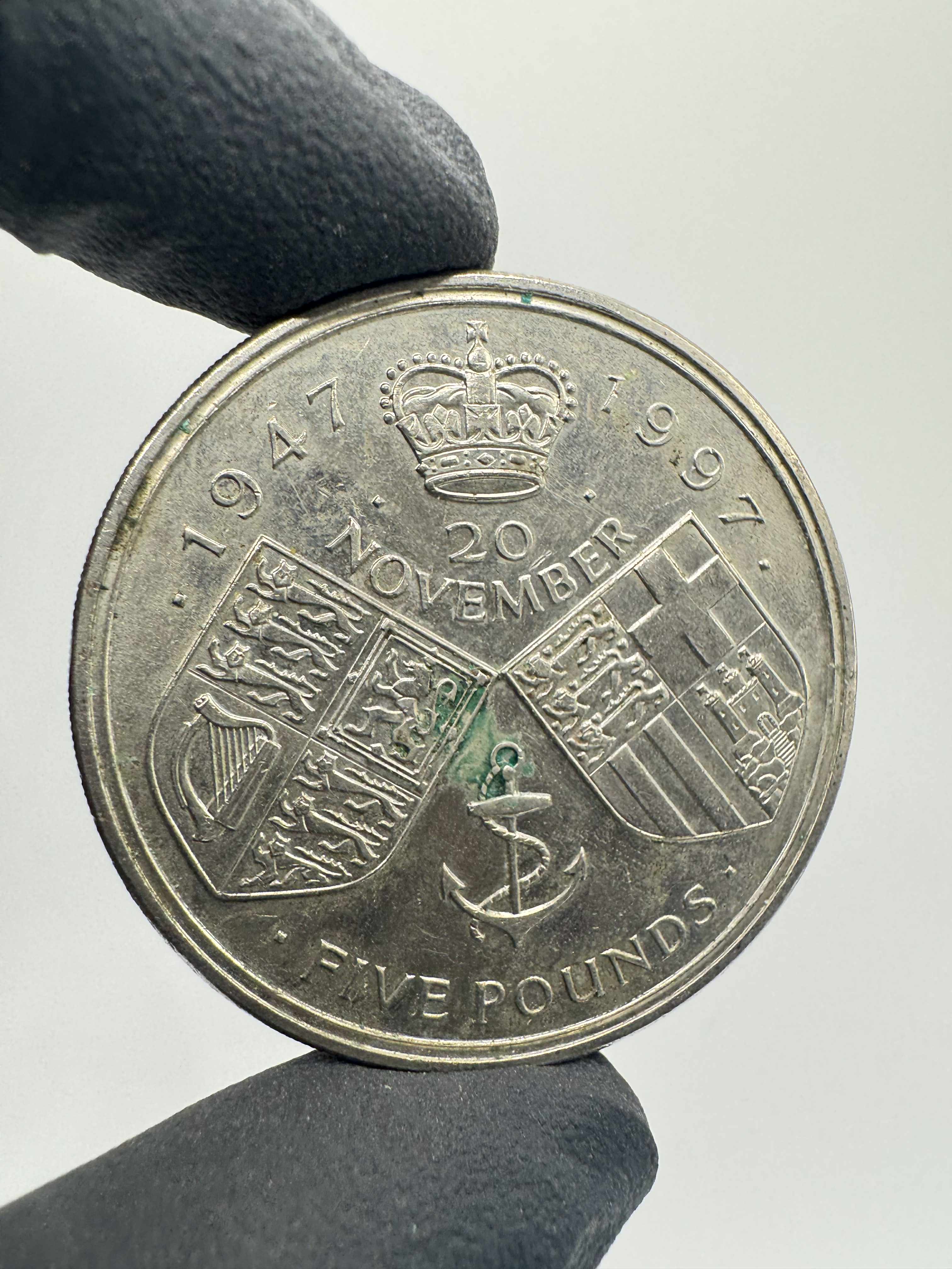 Product photo for £5 1947 - 1997 20th November Coin