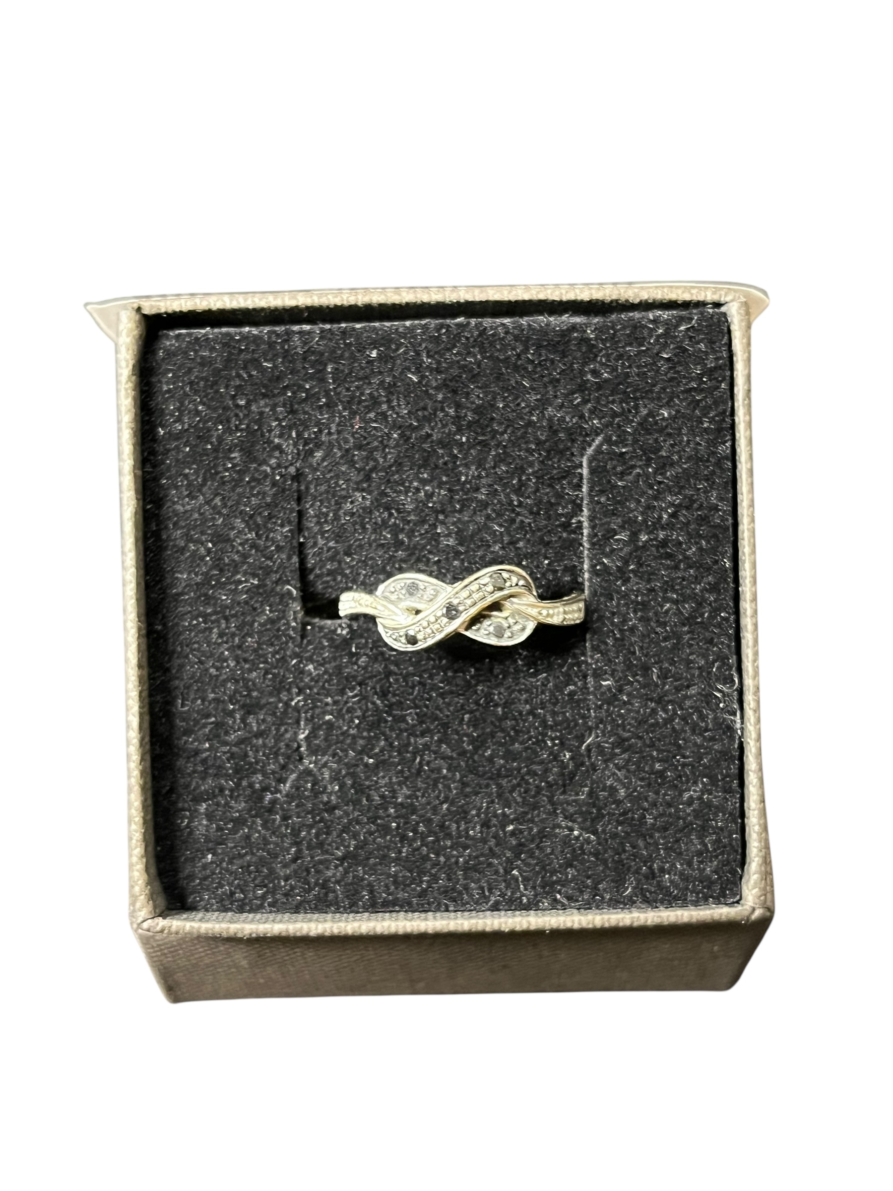 Product photo for 9ct White Gold Infinity Ring with Black Diamonds – Elegant & Stylish Used