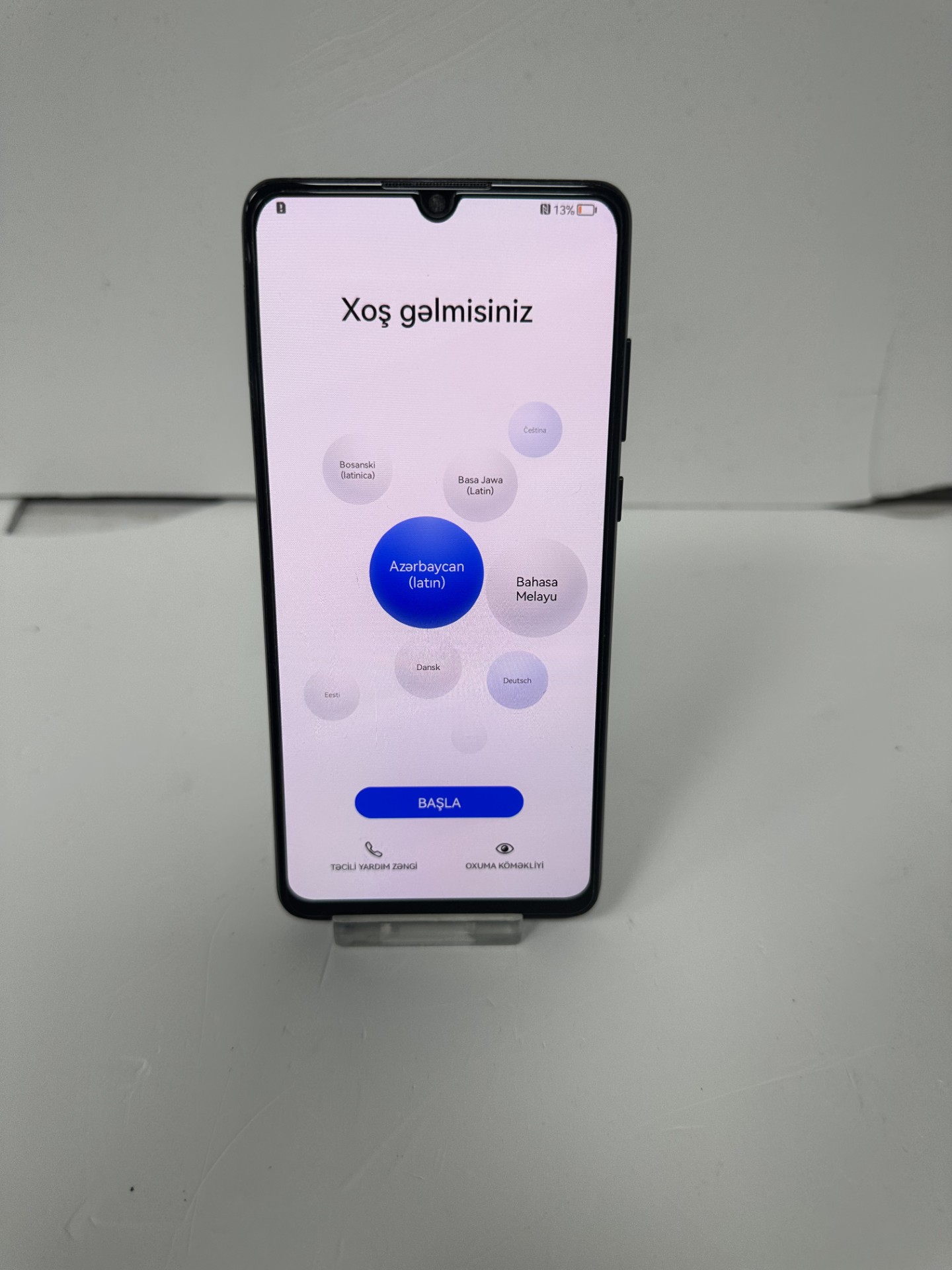 Product photo for HUAWEI P30 128GB BLACK UNLOCKED UNBOXED