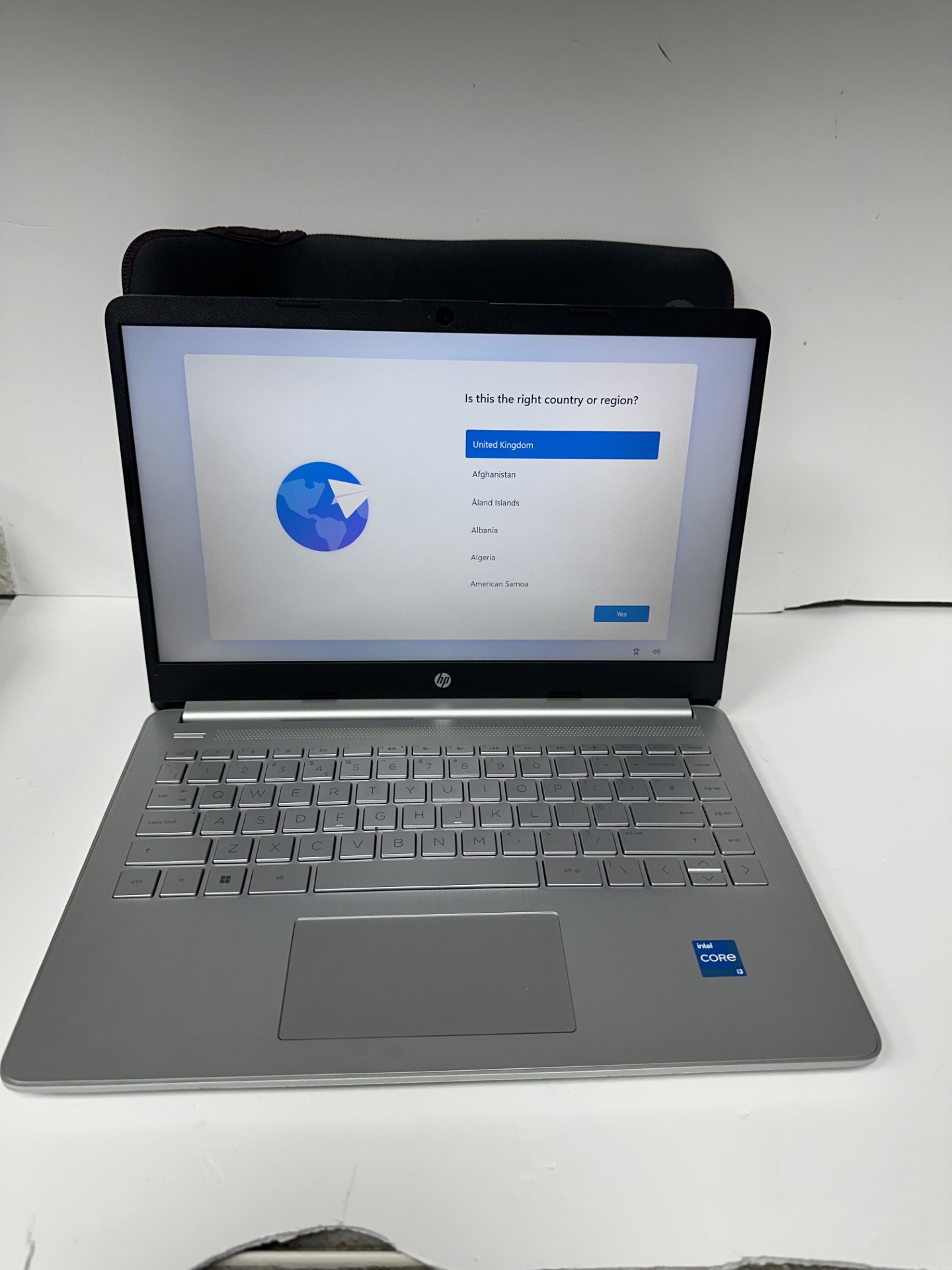 Product photo for Hp 14 intel core i3-1215u 1.20GHz 8gb ram windows 11 128gb ssd silver in hp case unboxed