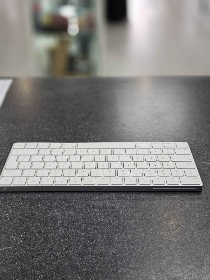 Product photo for Apple | Magic Keyboard Wireless A1644