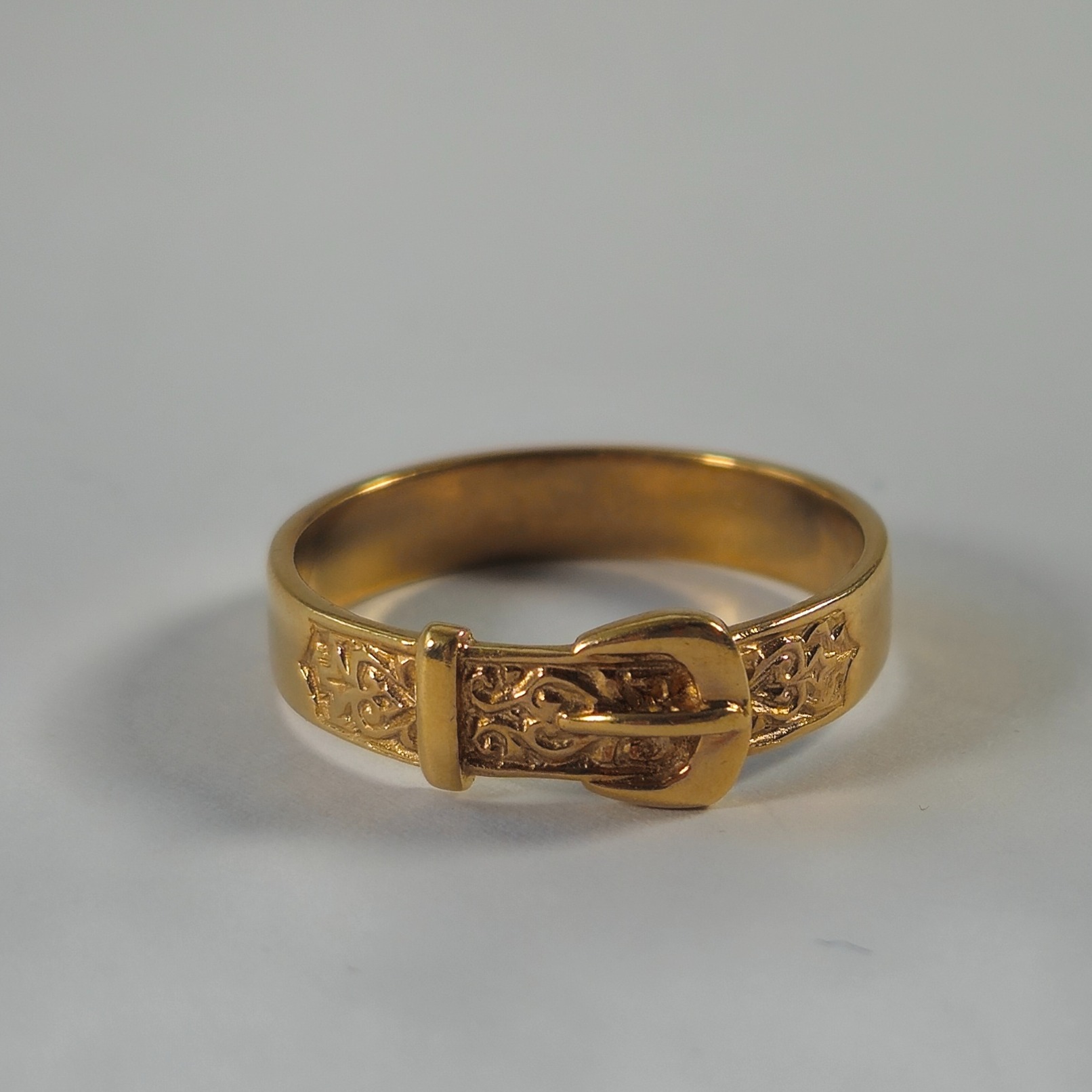 Product photo for 9ct Gold Buckle Ring Size T1/2