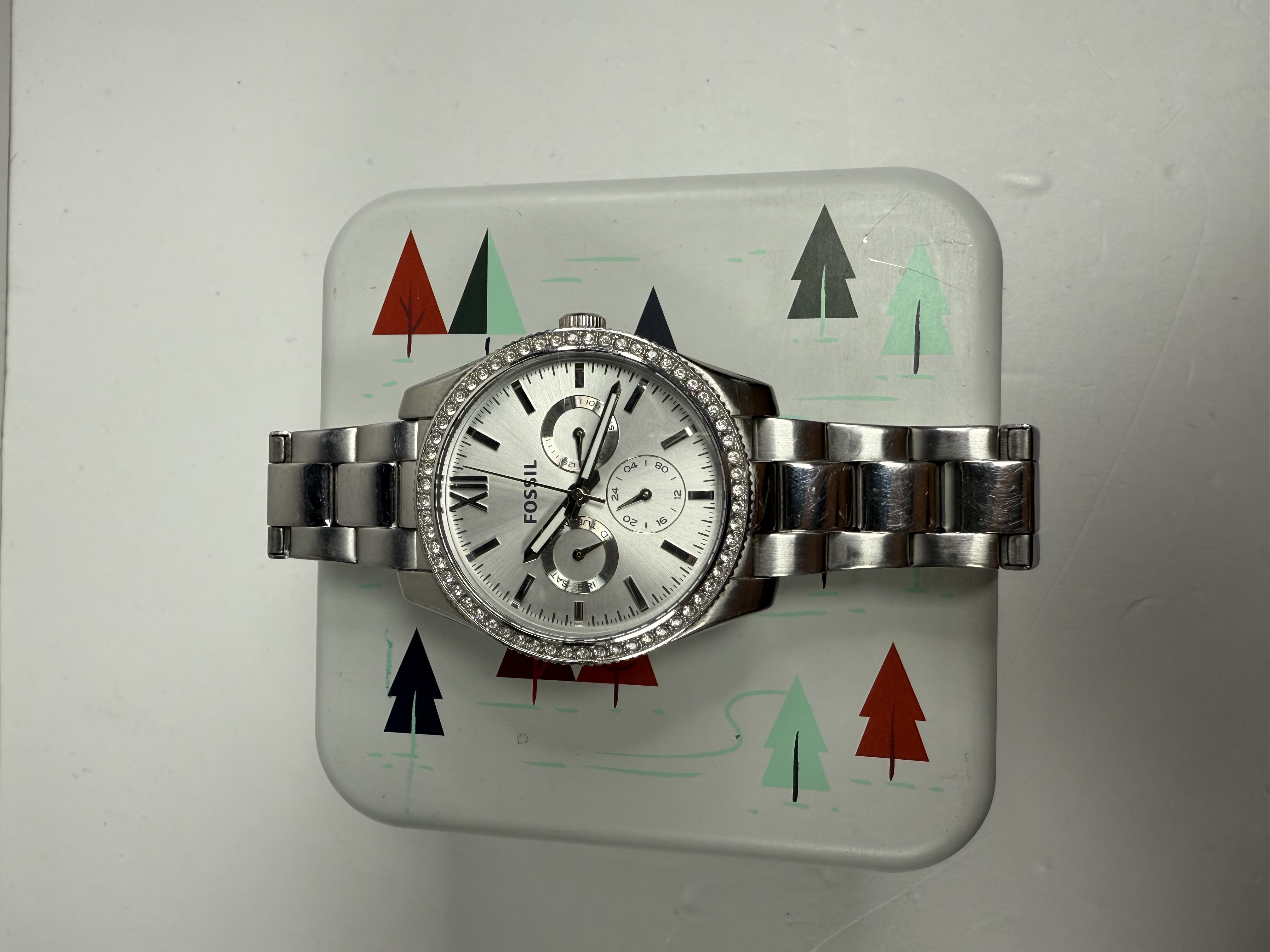 Product photo for FOSSIL SILVER WATCH BOXED