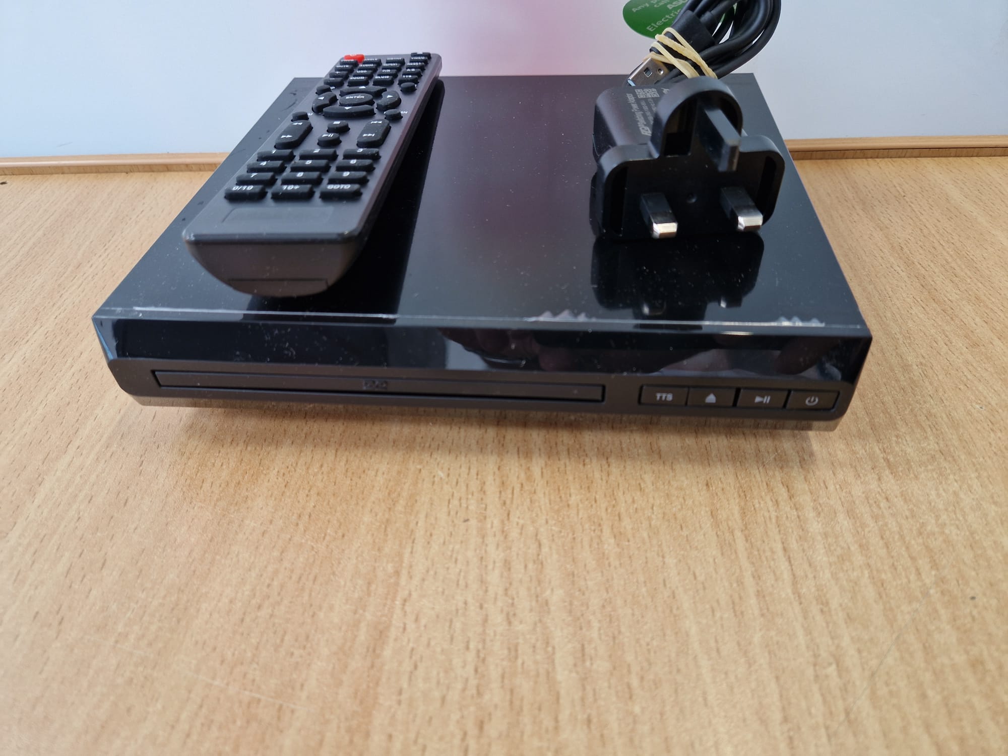 Product photo for ASDA Tec  Asda TEC HDMI DVD Player Boxed w/ Remote - 12m Warranty