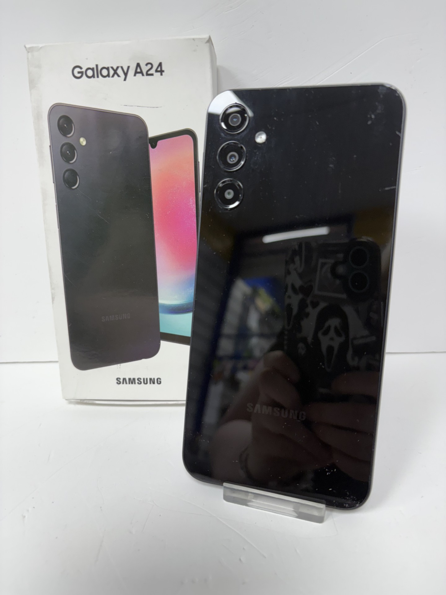 Product photo for SAMSUNG  samsung galaxy a24 128gb black unlocked unboxed