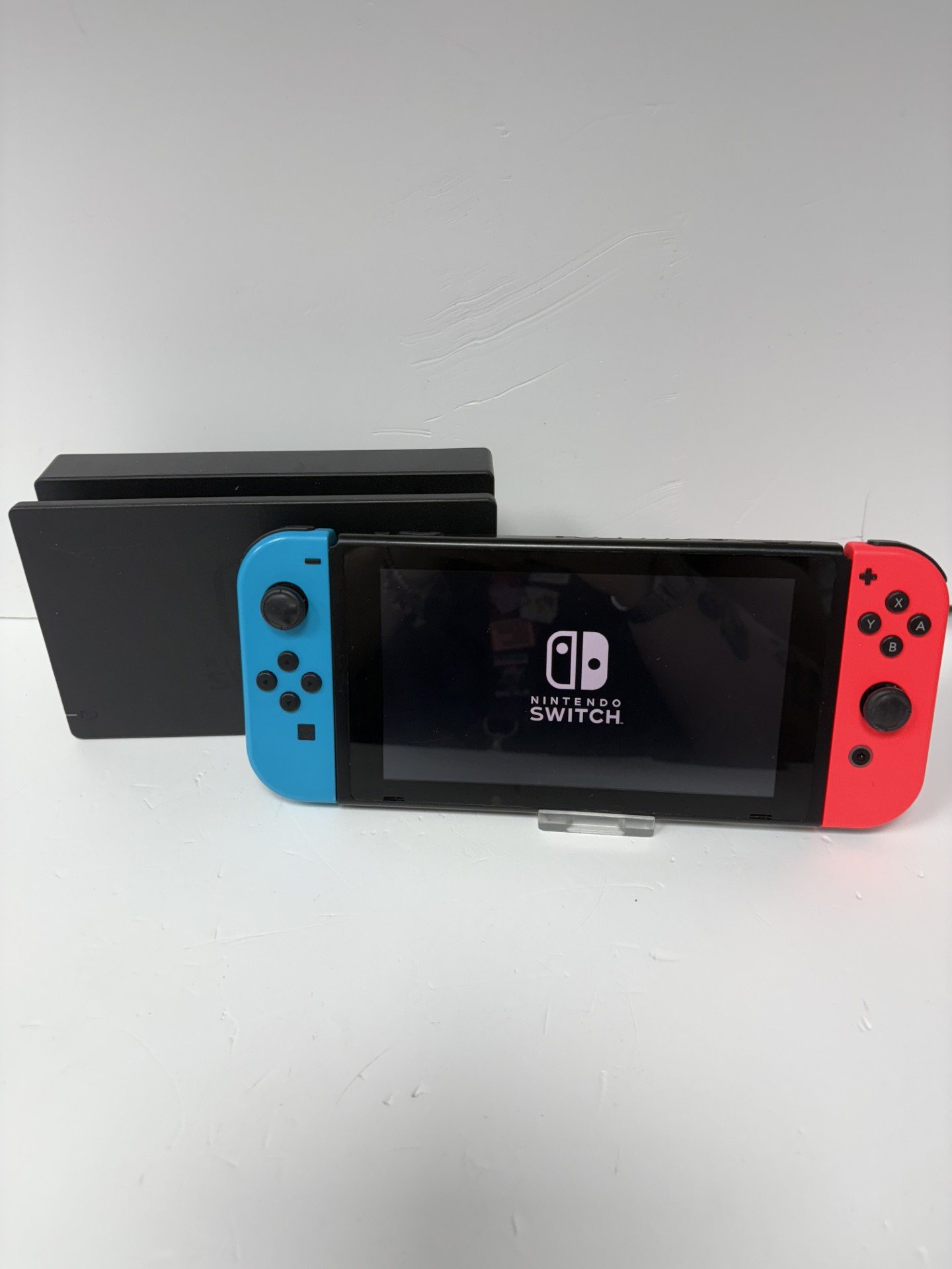 Product photo for NINTENDO Nintendo switch black/red/blue docking station unboxed