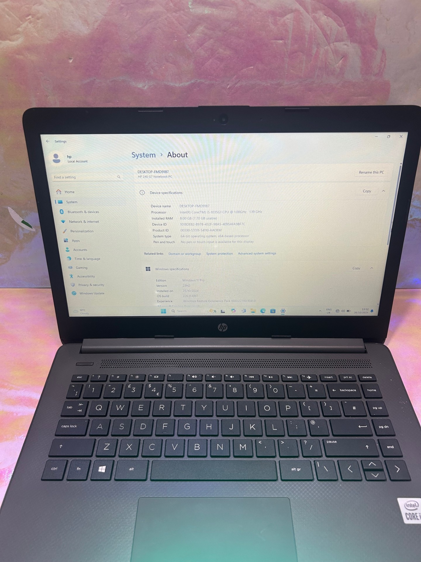 Product photo for HP Laptop - 8GB RAM 320GB SSD Windows 11 Pro *WHITE DOTS ON SCREEN*