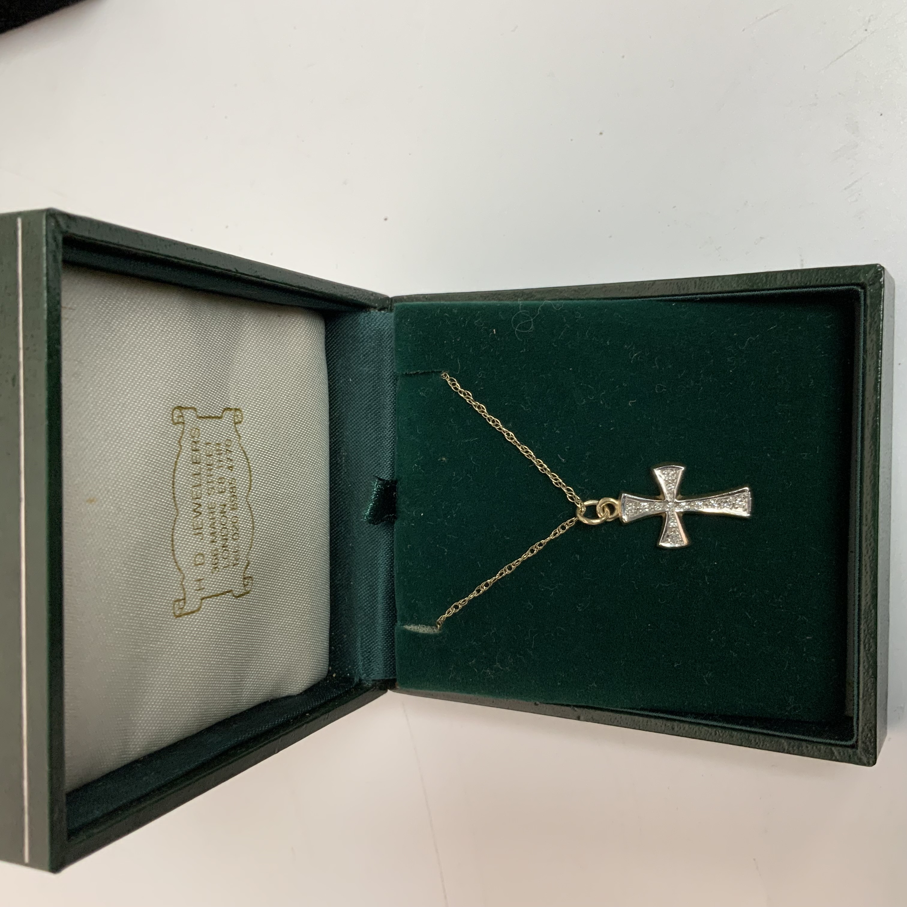 Product photo for 9ct Gold Diamond Cross Crucifix & 18 Inch Chain