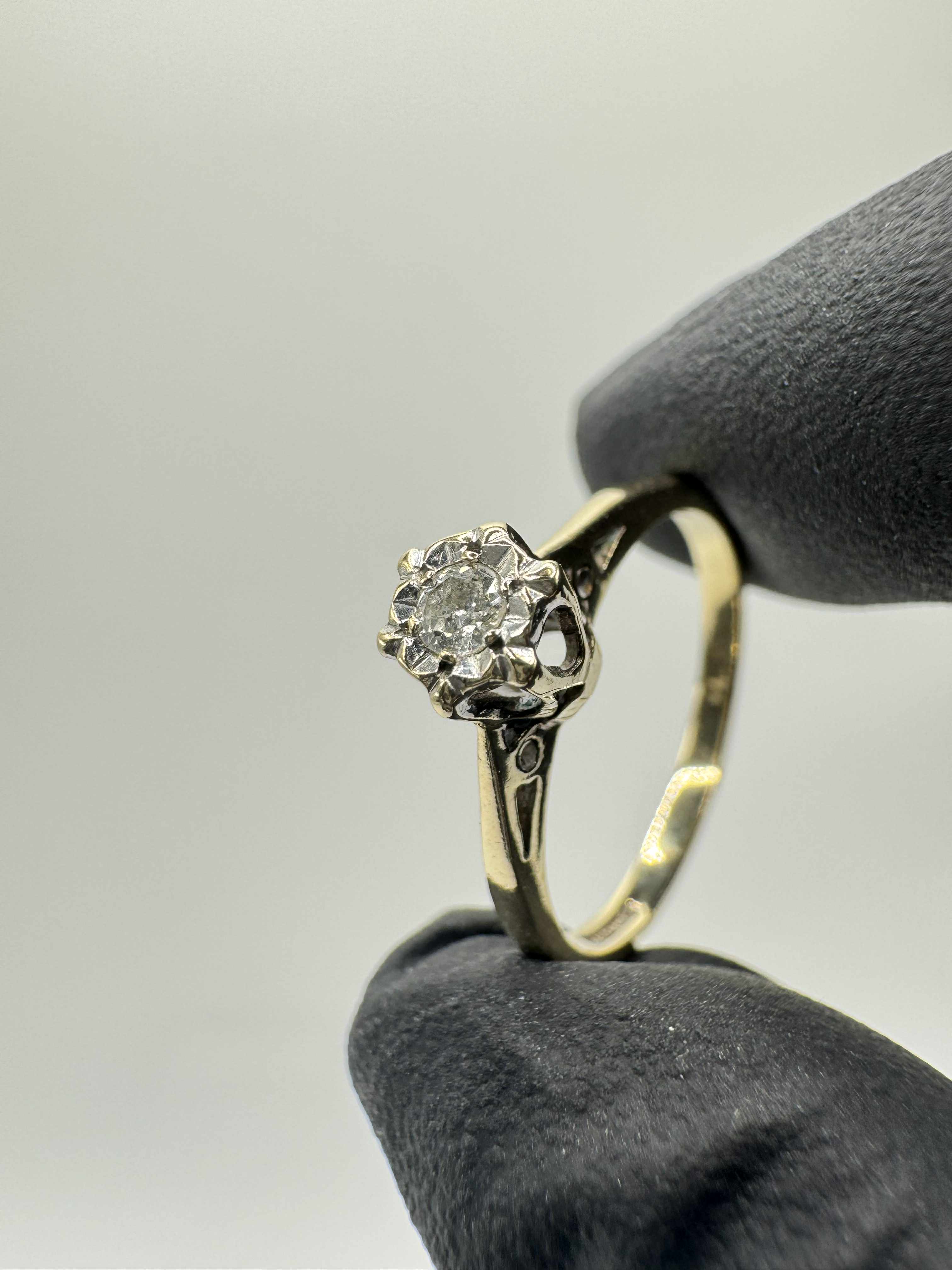 Product photo for 9ct Diamond Solitaire Ring