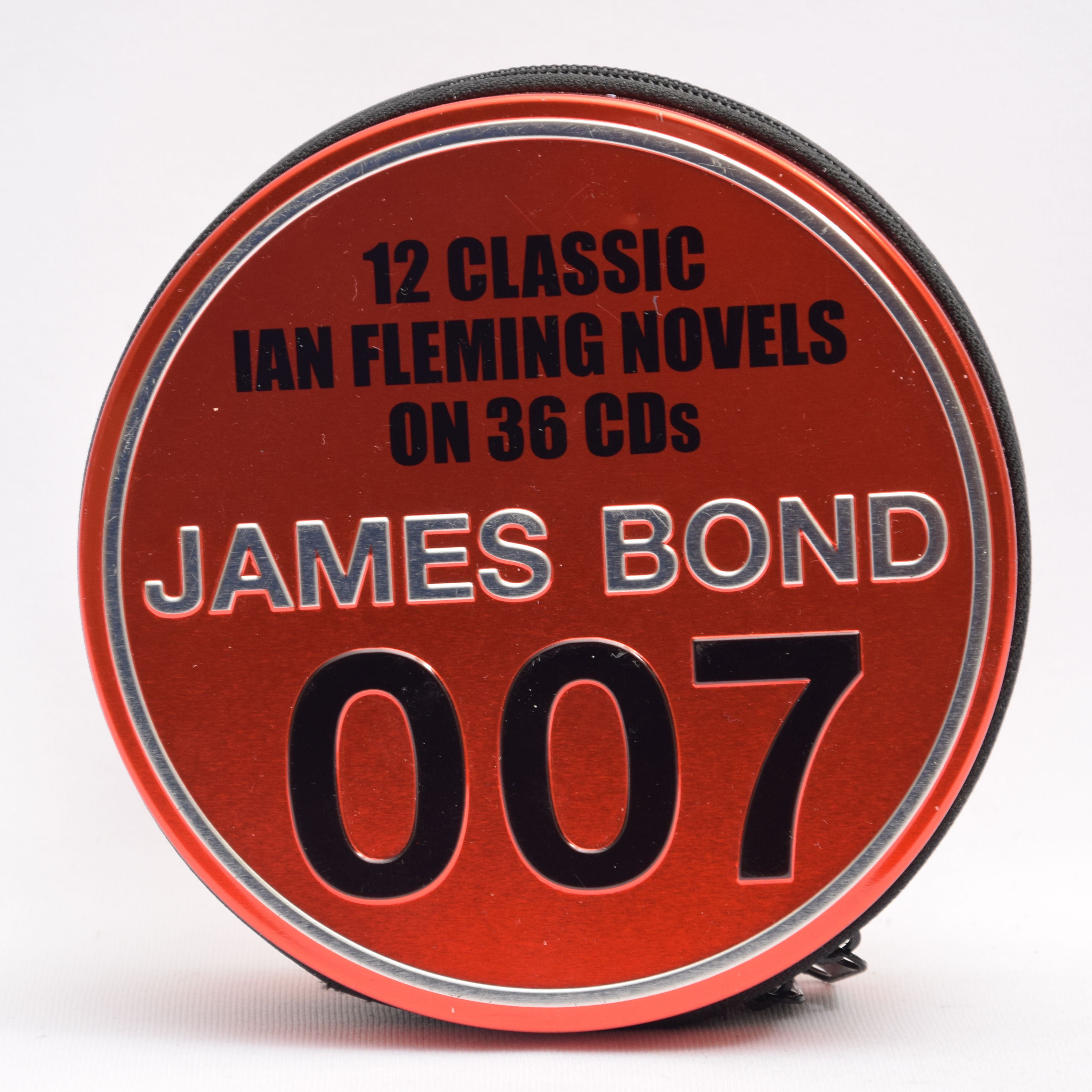 Product photo for Ted Smart James Bond 007: 12 Classic Novels on 36 CDS (Rufus Sewell) (A)