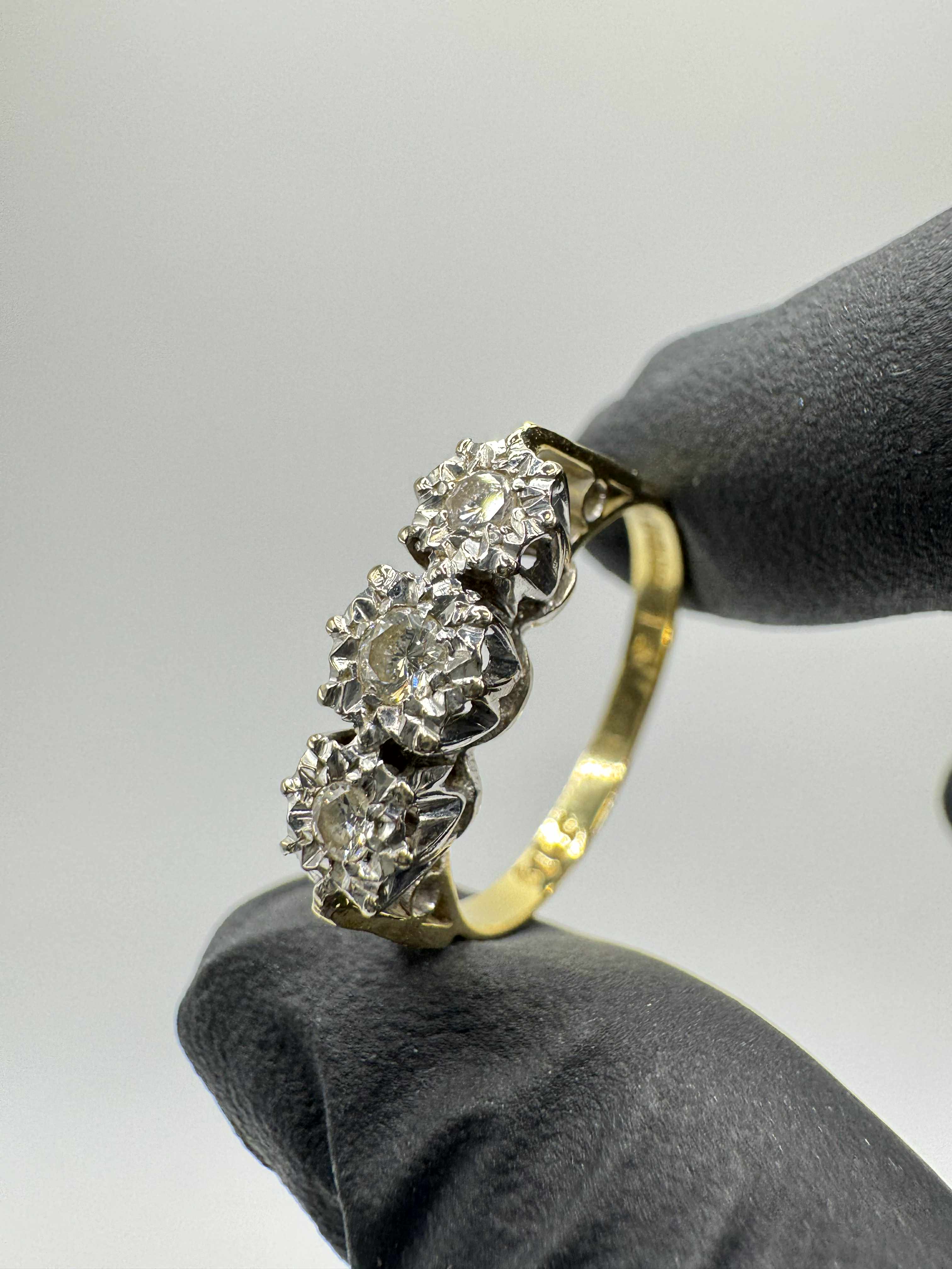 Product photo for 18ct Three Stone Brilliant Cut Diamond Ring