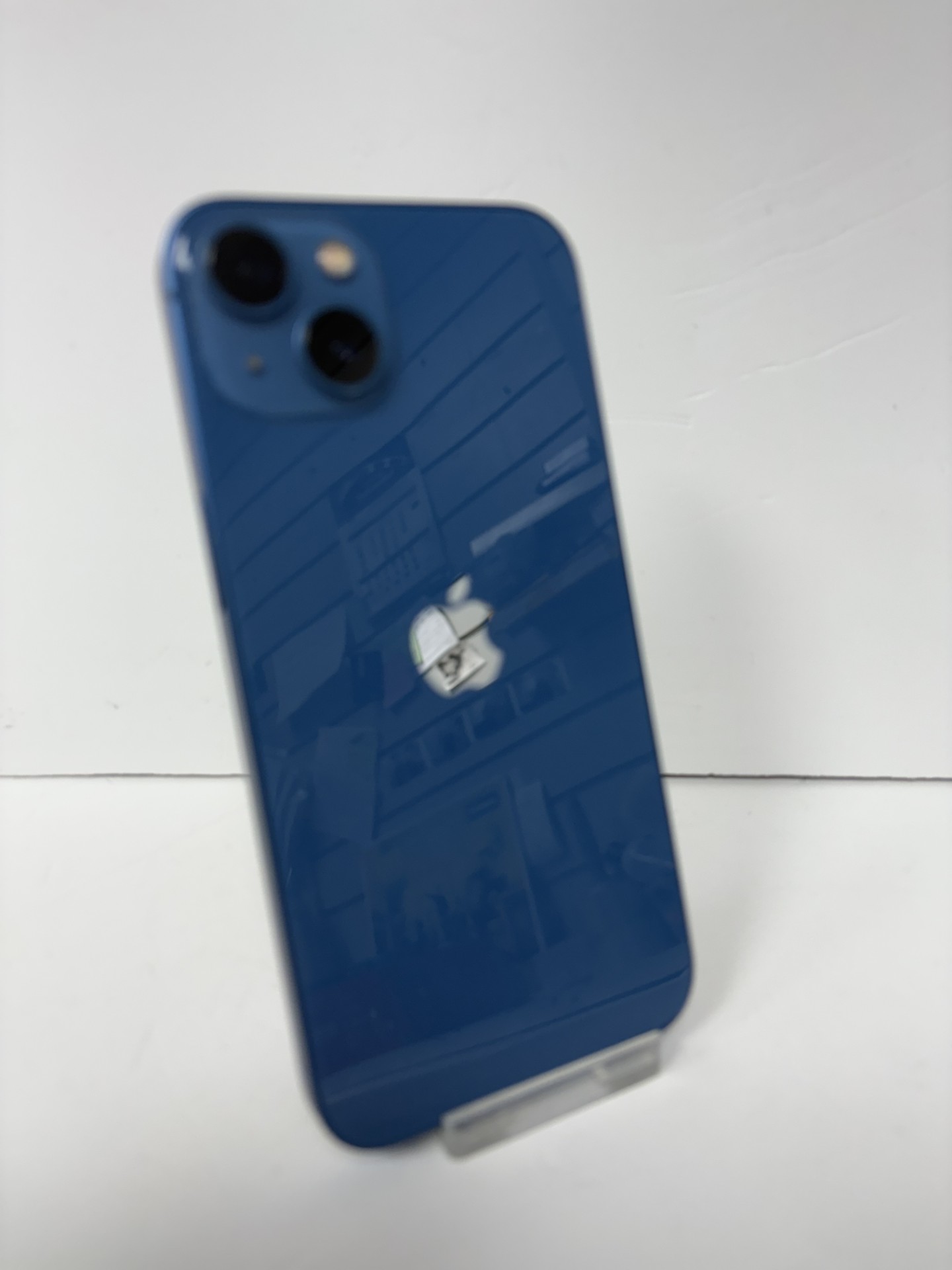 Product photo for APPLE IPHONE 13 128GB BLUE 76%BH UNLOCKED UNBOXED
