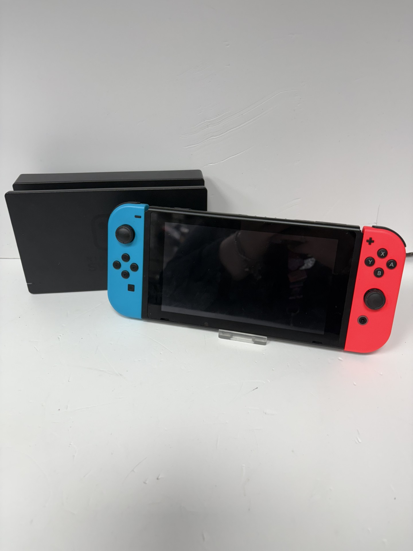 Product photo for NINTENDO Switch nintendo switch 32gb ssd black with docking station and charger unboxed