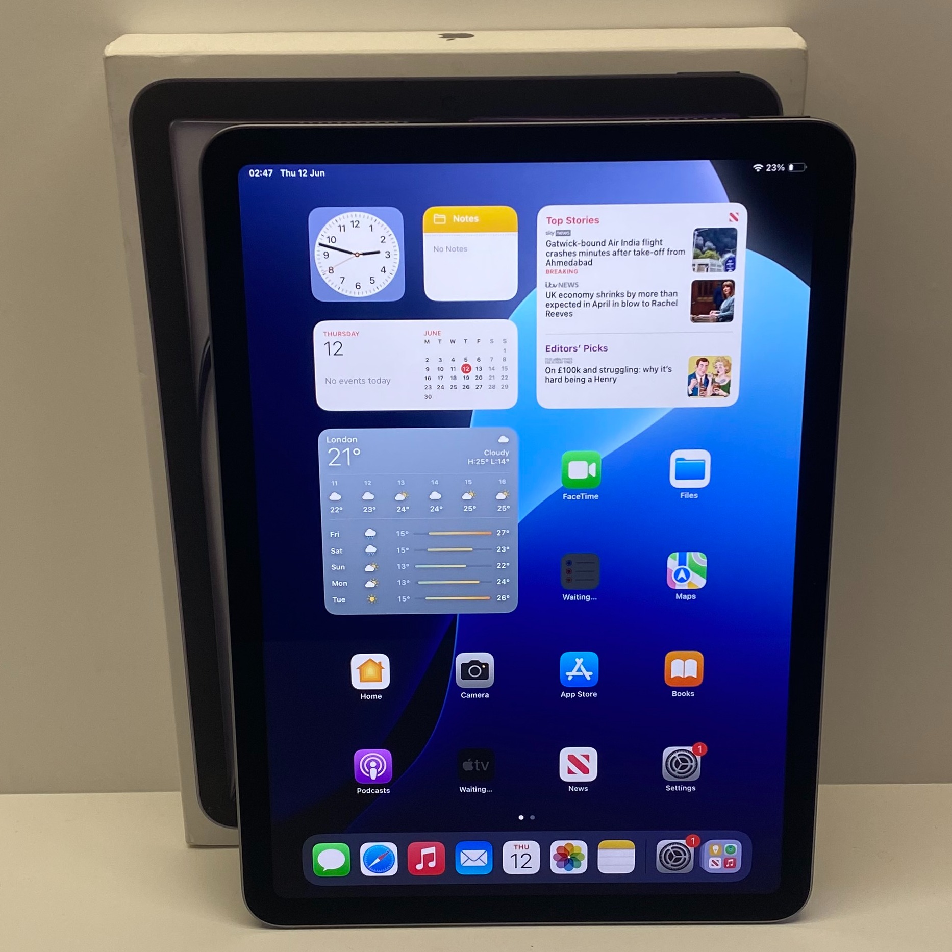 Product photo for Apple iPad Air 11 Inch (M2) Model A2902 128GB WiFi in Space Grey Boxed