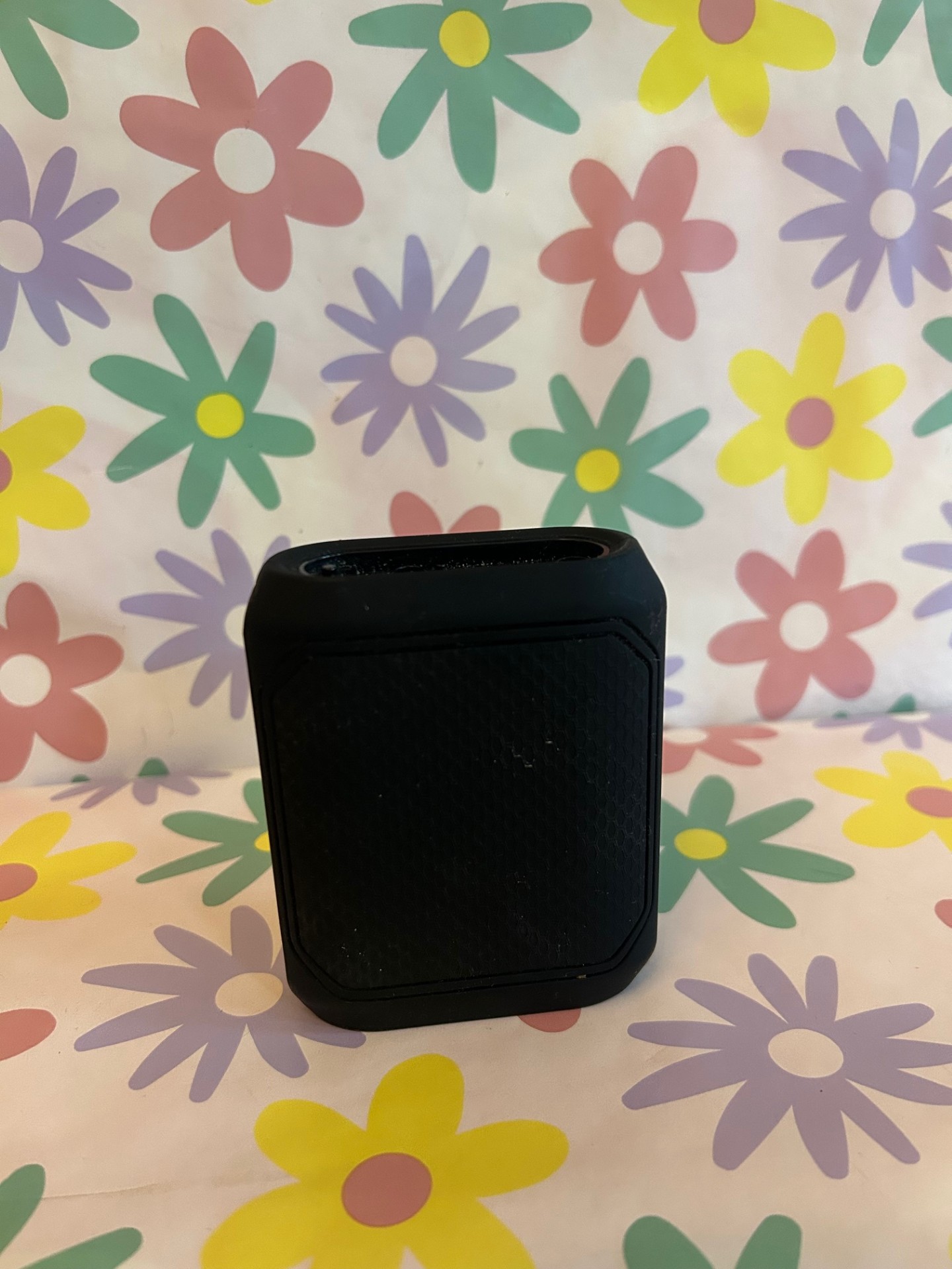 Product photo for GRIFFIN PORTABLE CHARGER