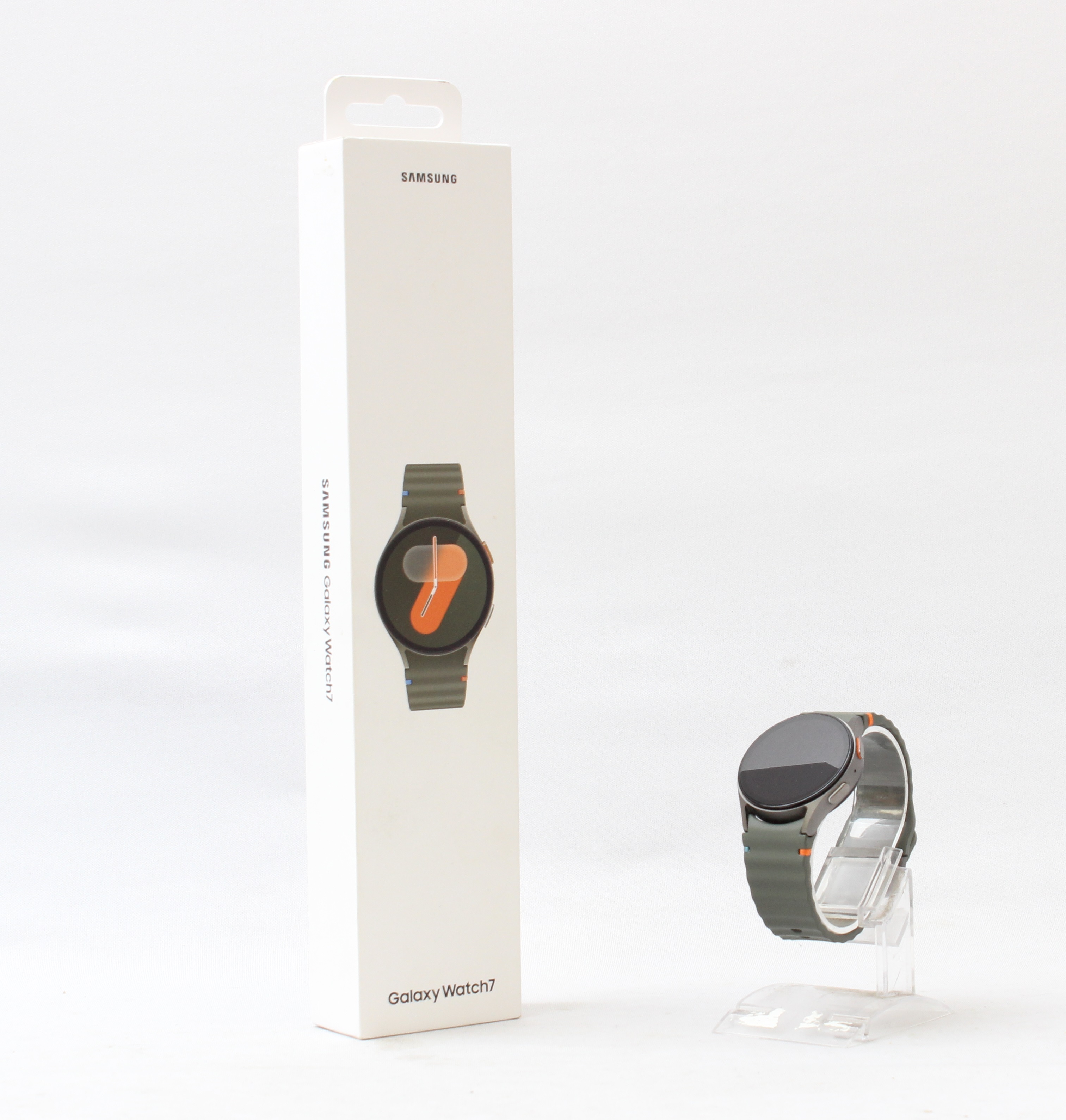Product photo for Samsung Galaxy Watch7 40mm GPS Smart Fitness Watch - Green Band (B)