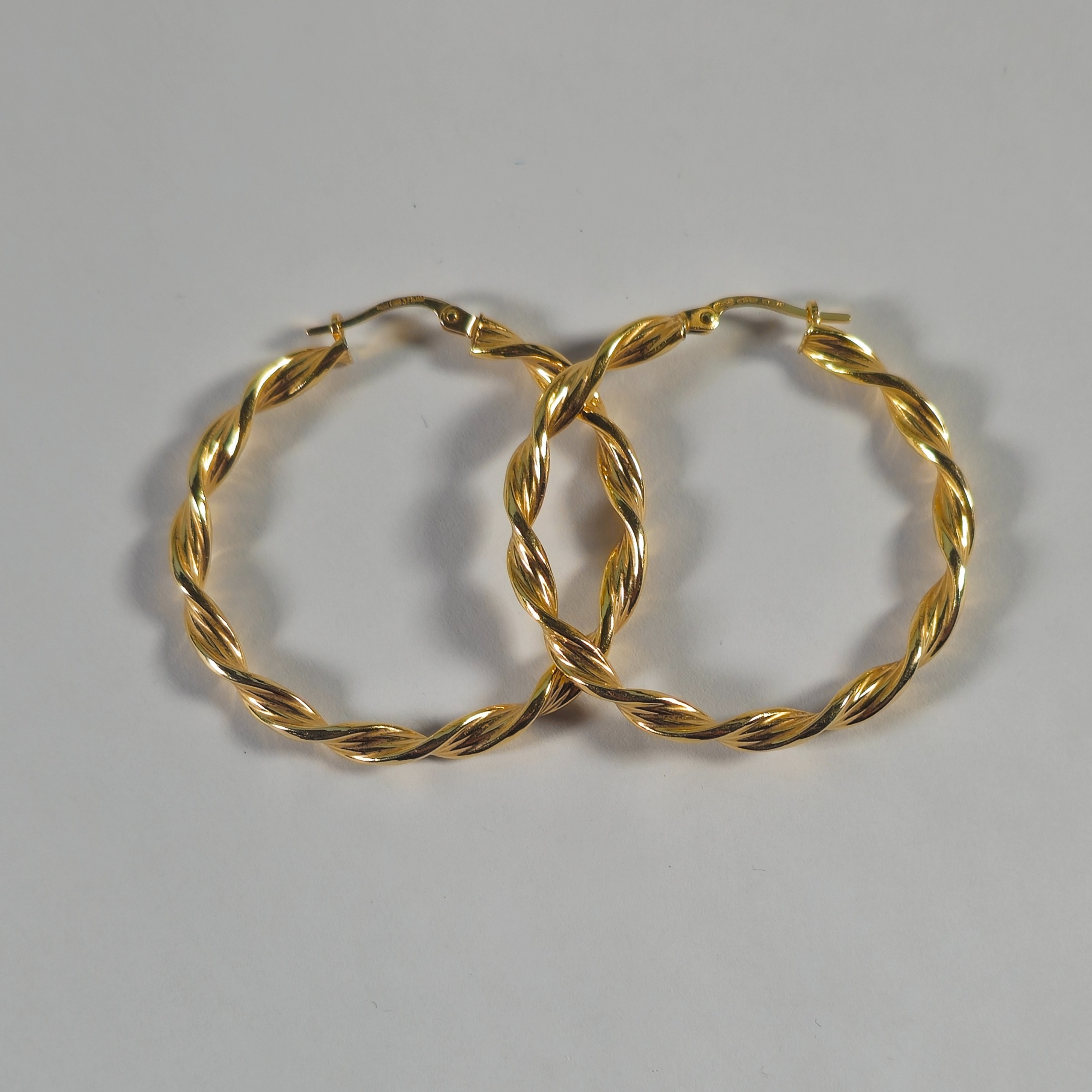 Product photo for 9ct Gold Twisty Hoop Earrings