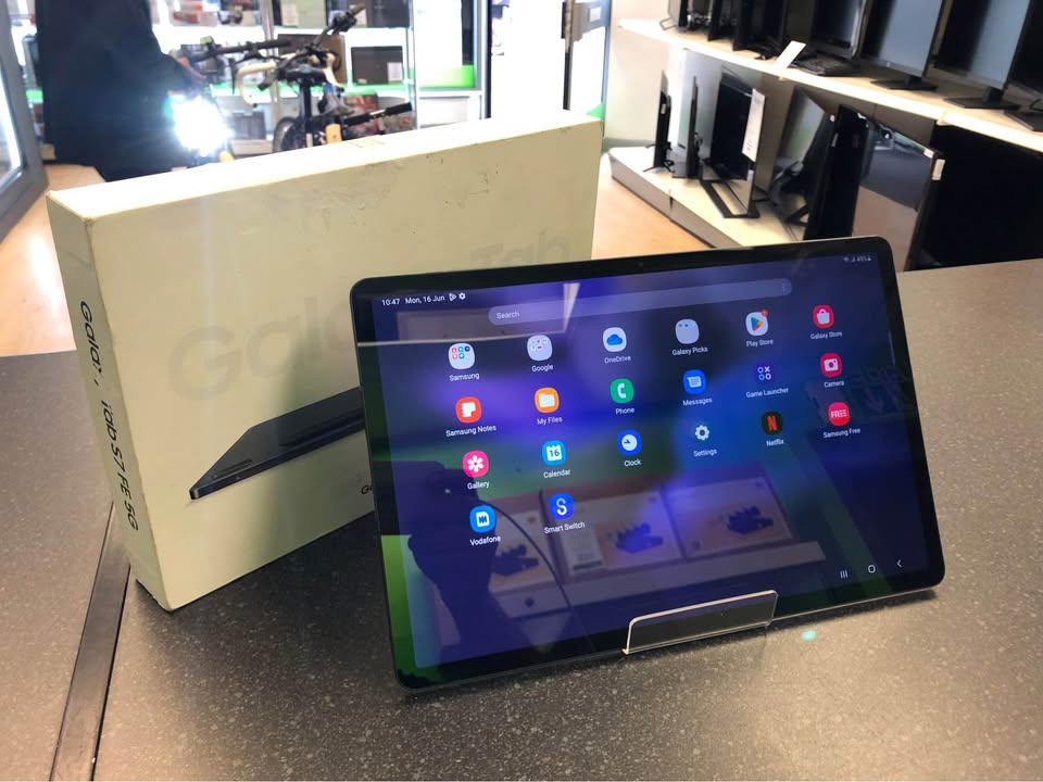 Product photo for Samsung Galaxy Tab S7FE 5G 128GB