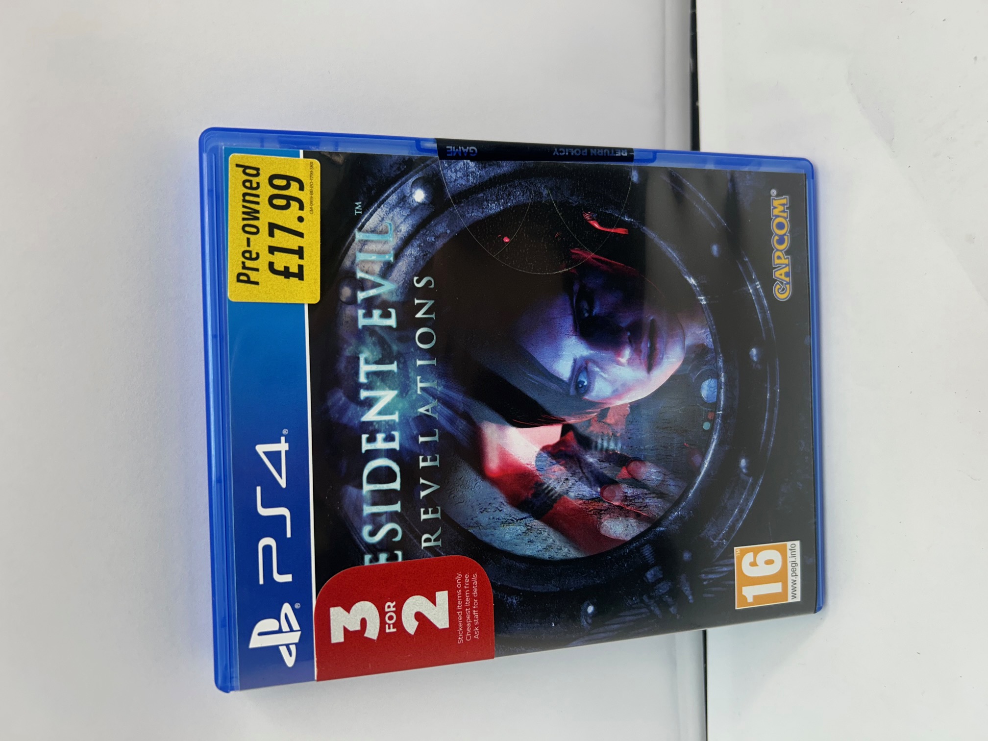 Product photo for RESIDENT EVIL REVELATIONS *FOR PS4*